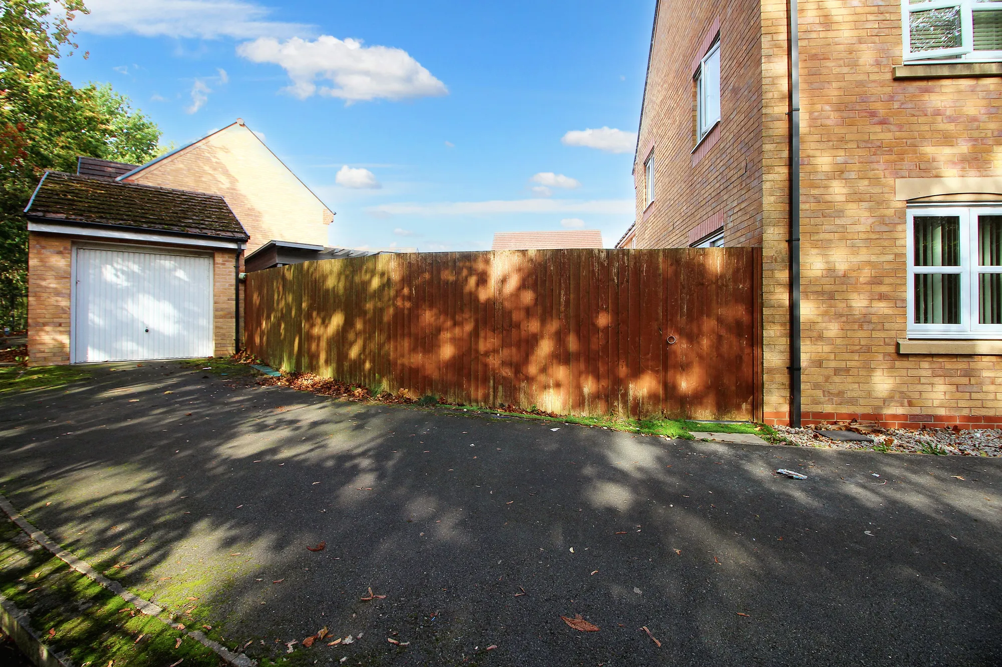 4 bed detached house to rent in Blyton Lane, Salford  - Property Image 25
