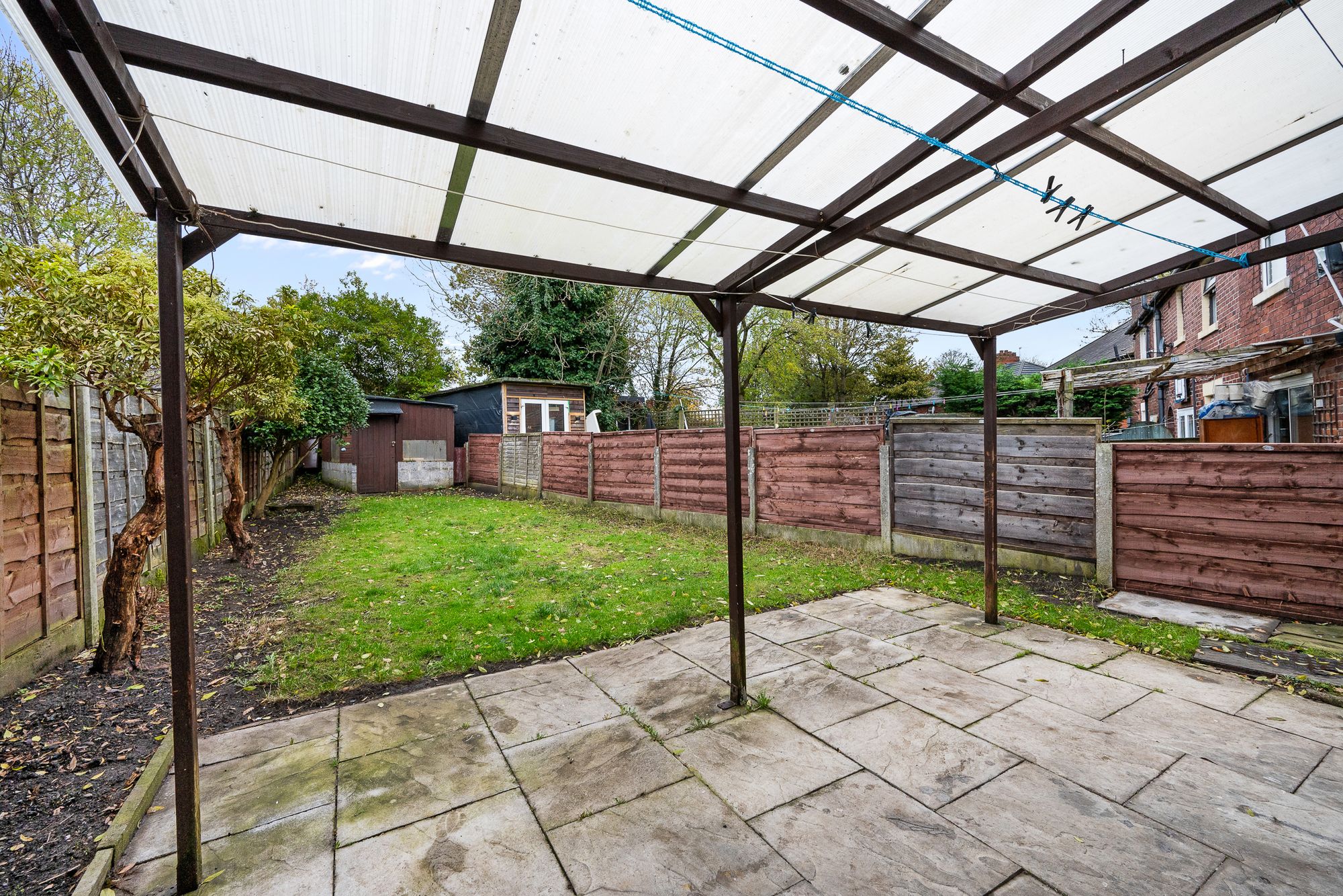 3 bed terraced house to rent in Polefield Hall Road, Manchester 19