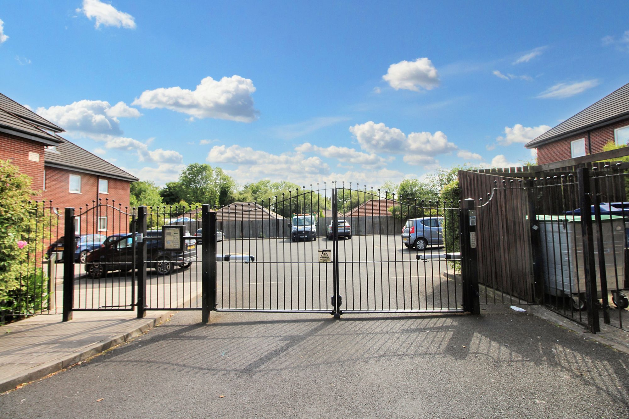 2 bed apartment to rent in Prescott Street, Manchester 10