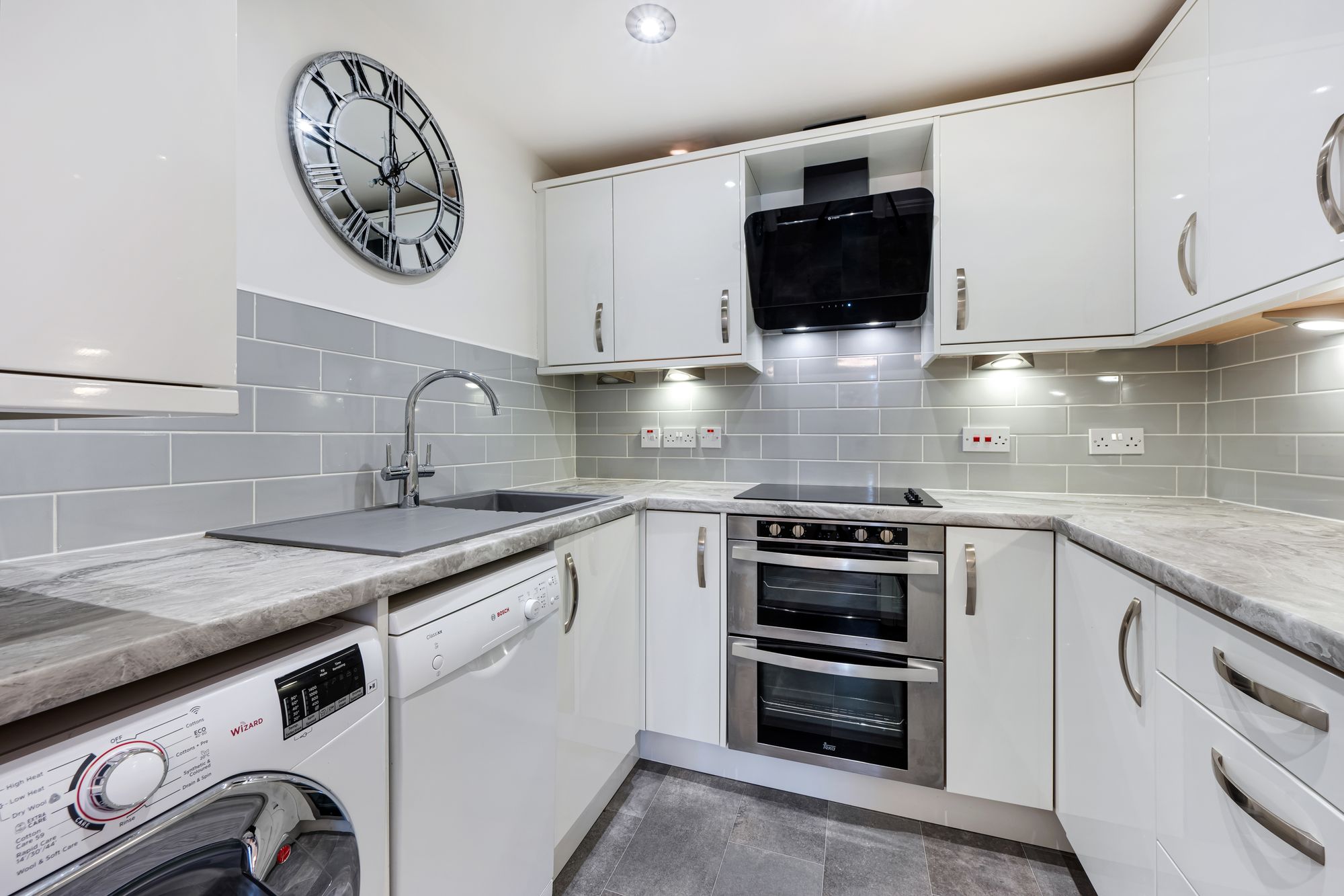 1 bed flat for sale in Bradshaw Road, Bolton 10