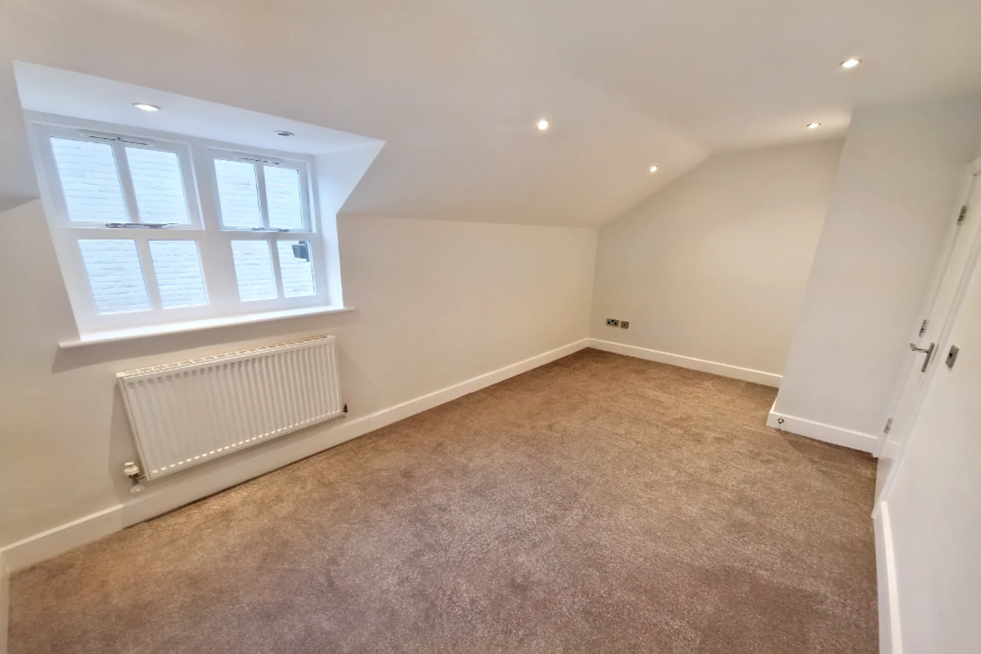 2 bed apartment to rent in St. Johns Court, Bury  - Property Image 7