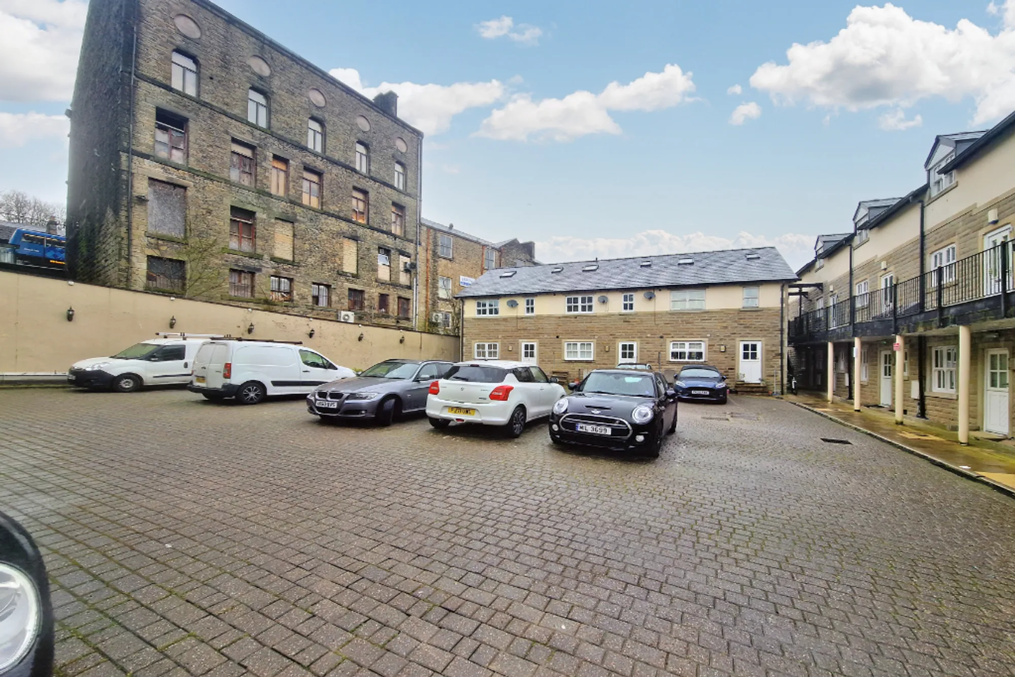 2 bed apartment to rent in St. Johns Court, Bury  - Property Image 15