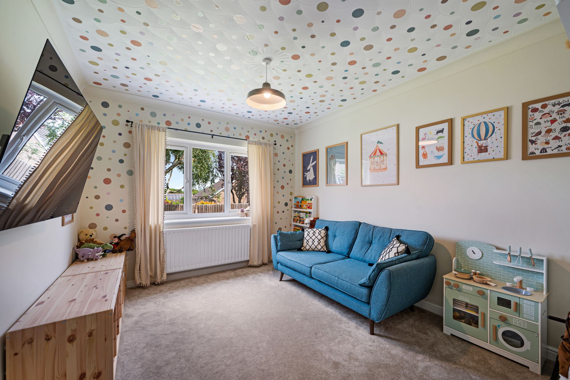 5 bed detached house for sale in Vale Coppice, Bury 17