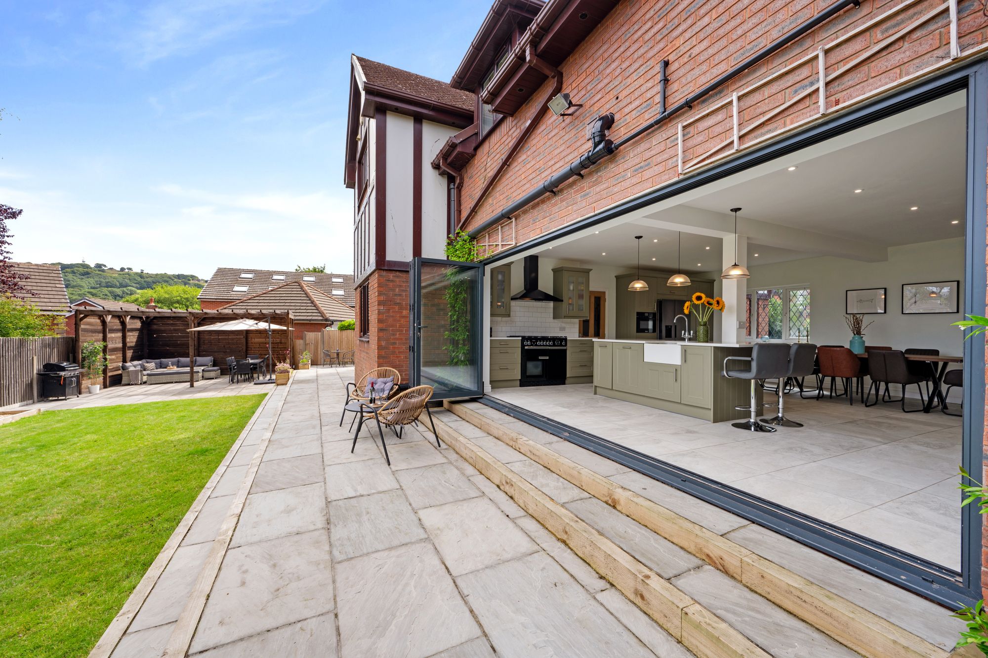 5 bed detached house for sale in Vale Coppice, Bury 16