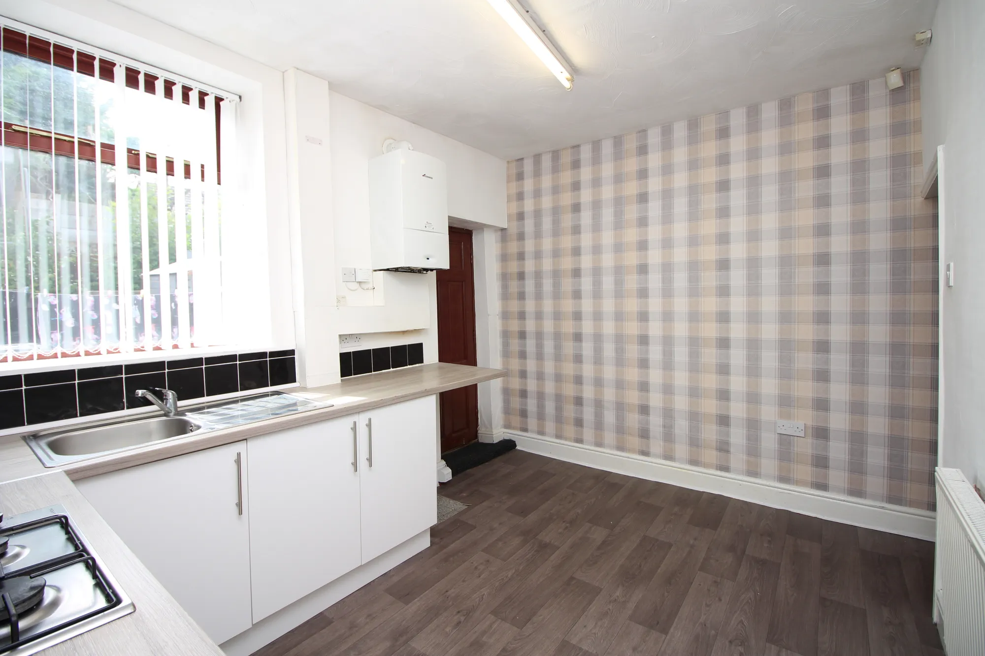 2 bed mid-terraced house to rent in Manchester Road, Rossendale  - Property Image 5