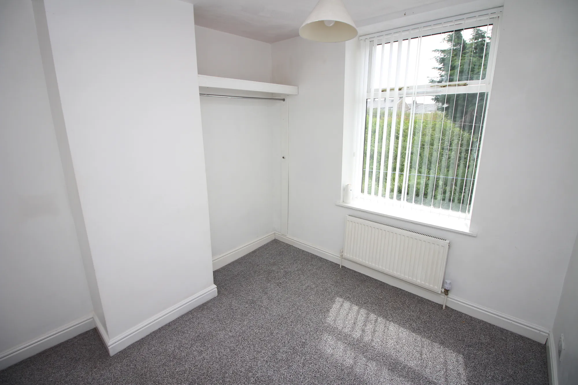 2 bed mid-terraced house to rent in Manchester Road, Rossendale 7