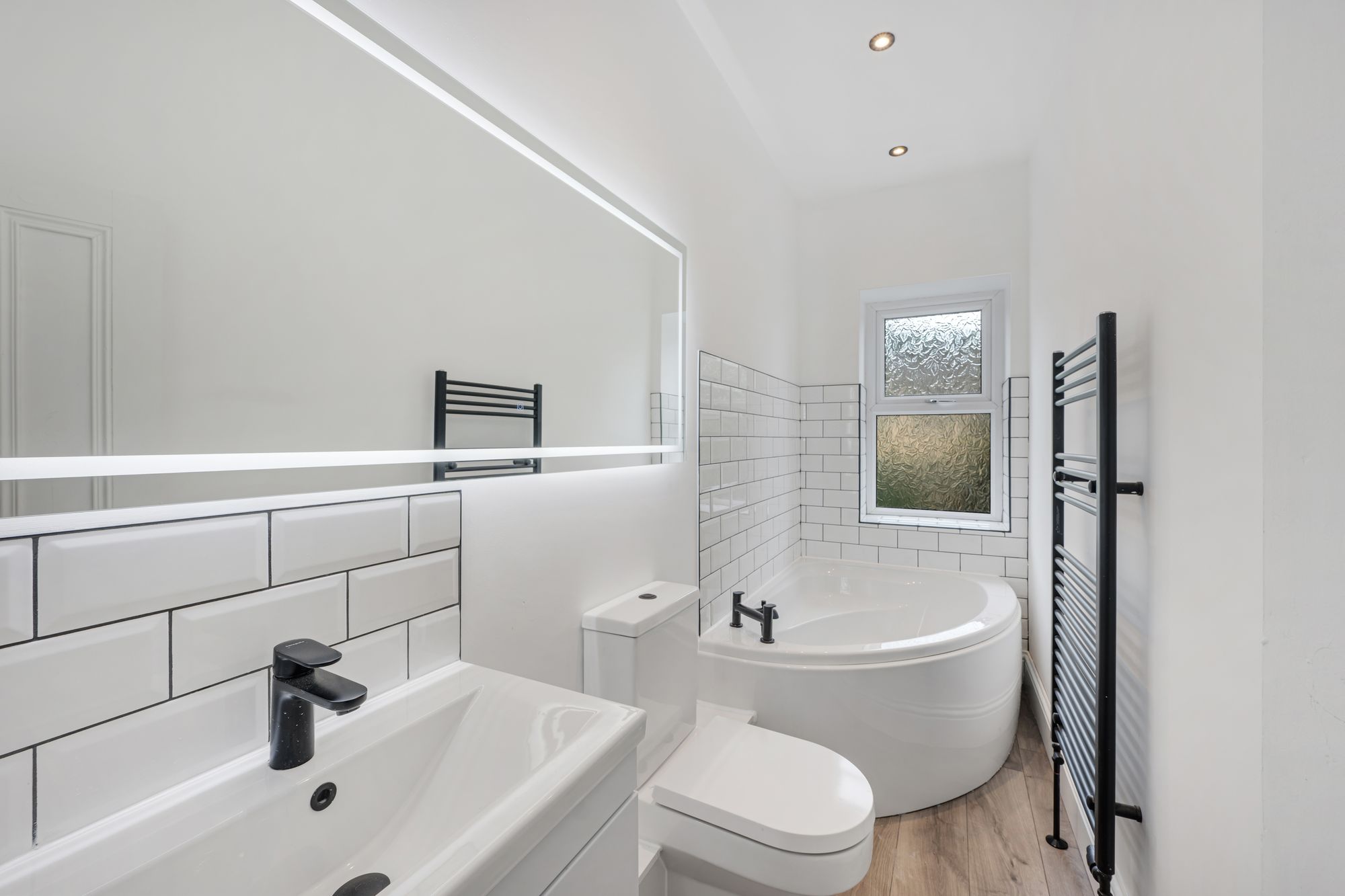 4 bed terraced house for sale in Shilton Street, Bury 3