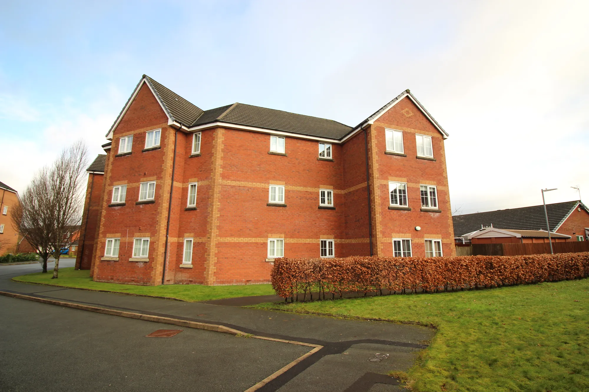 2 bed apartment to rent in Highcroft, Bolton - Property Image 1