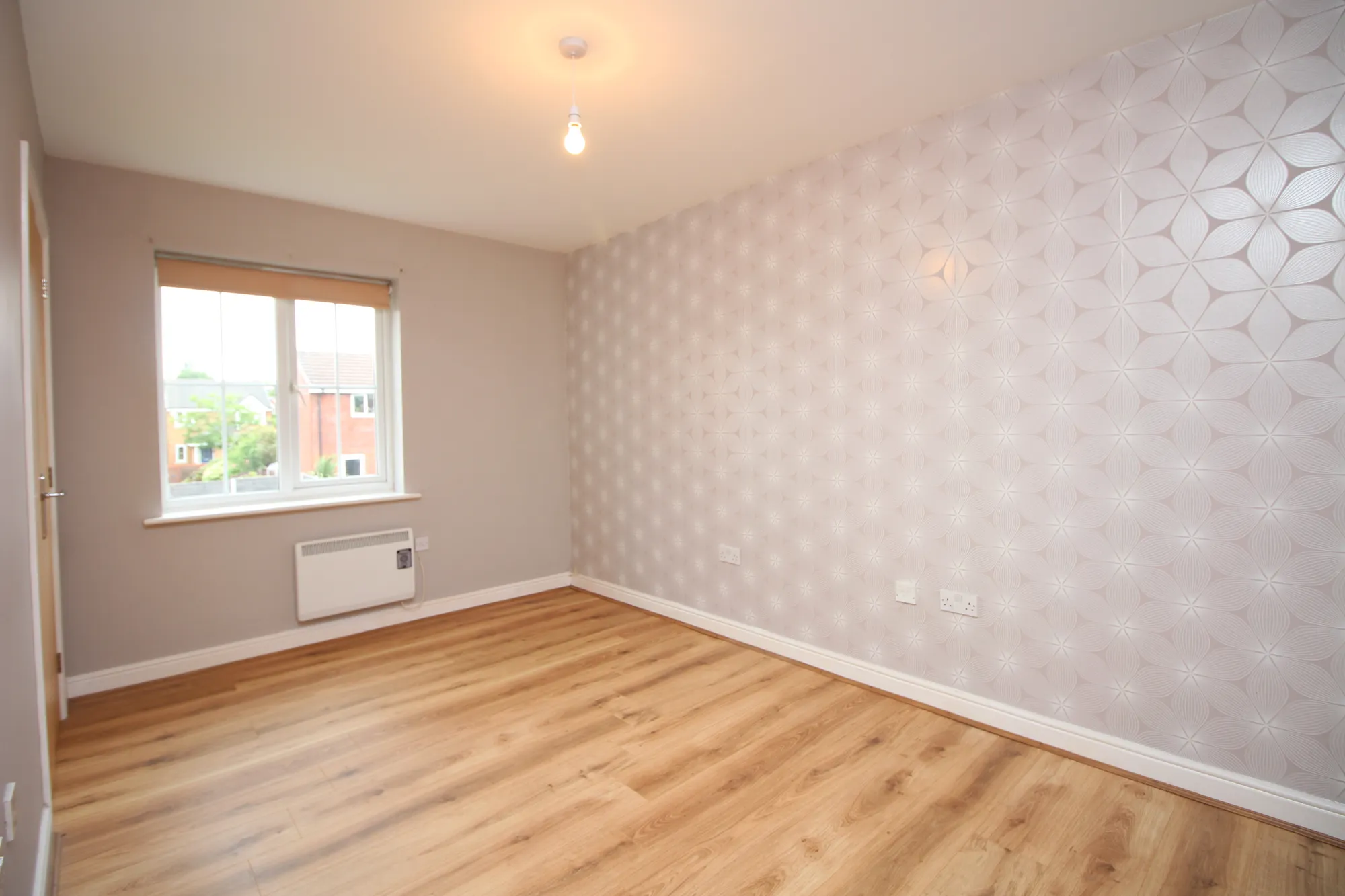 2 bed apartment to rent in Highcroft, Bolton 6