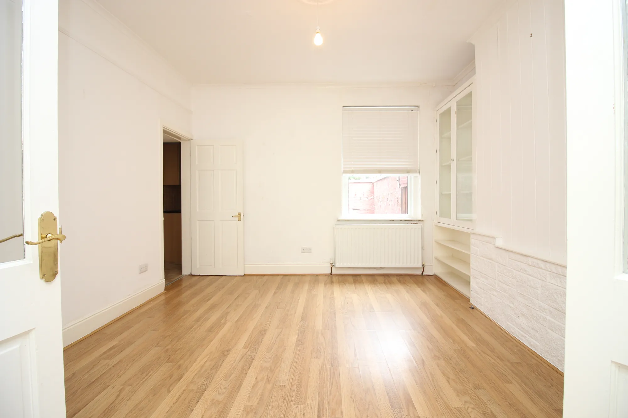 3 bed end of terrace house to rent in Elleray Road, Salford  - Property Image 4