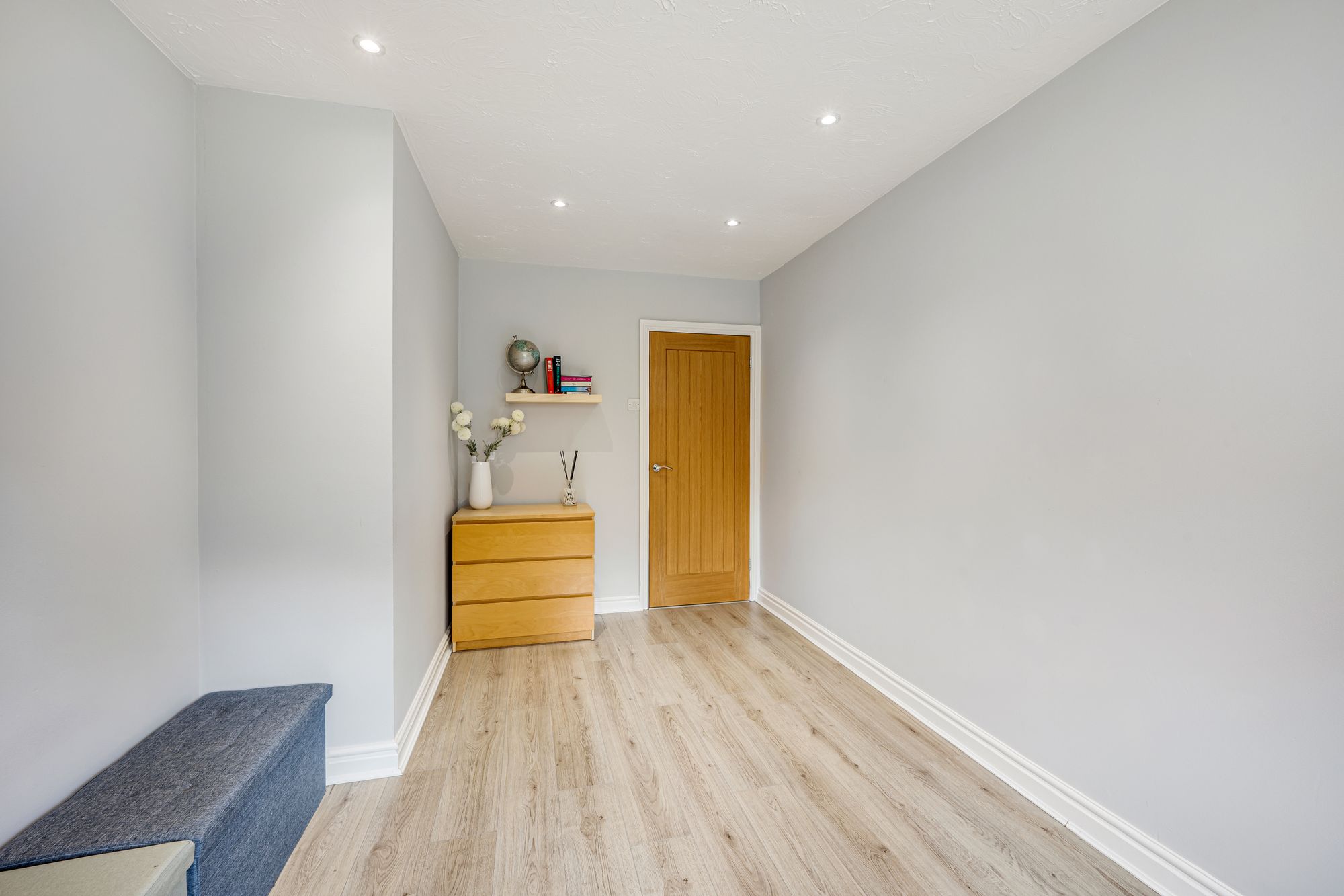 3 bed detached bungalow for sale in Fernside, Manchester  - Property Image 16