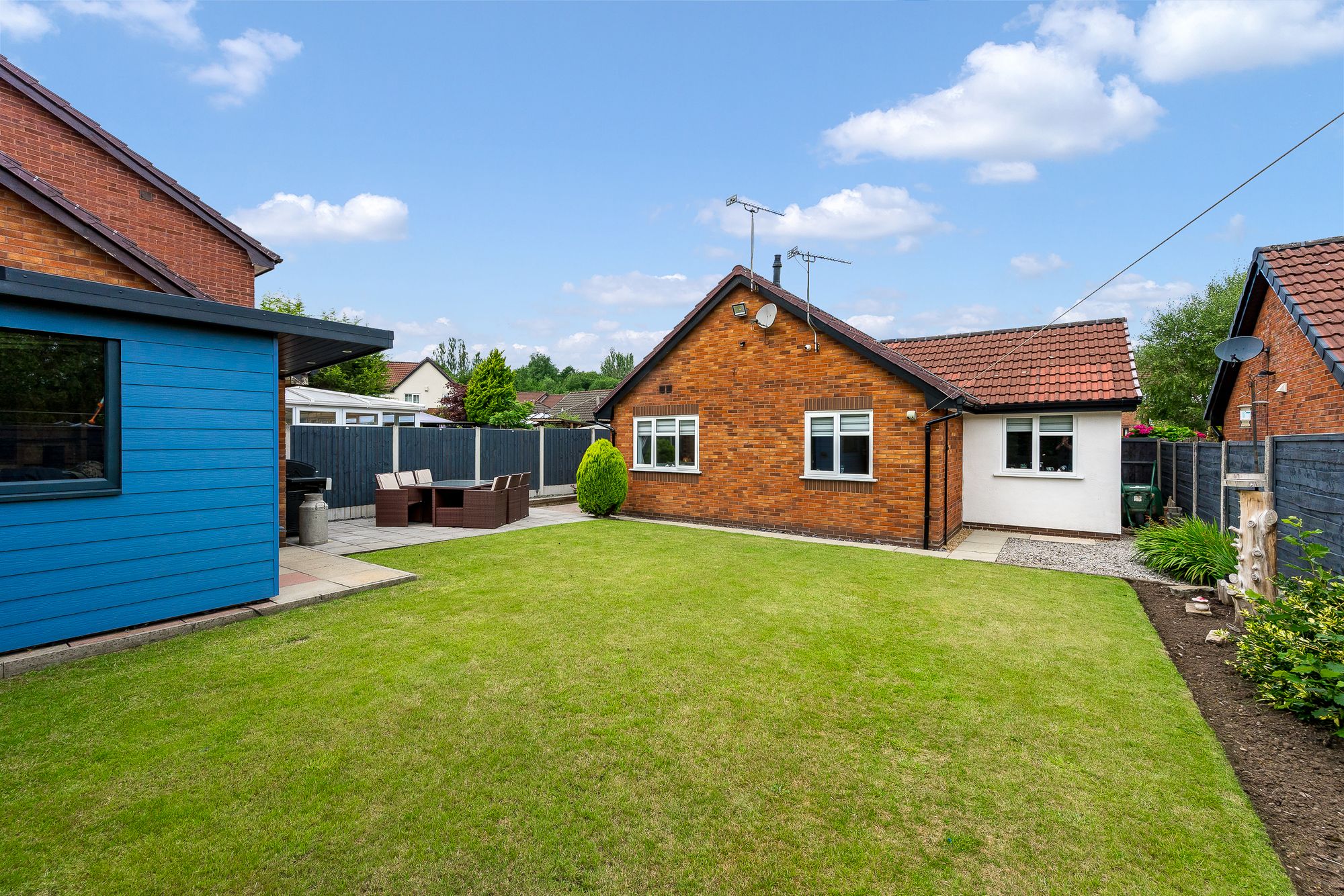 3 bed detached bungalow for sale in Fernside, Manchester  - Property Image 19