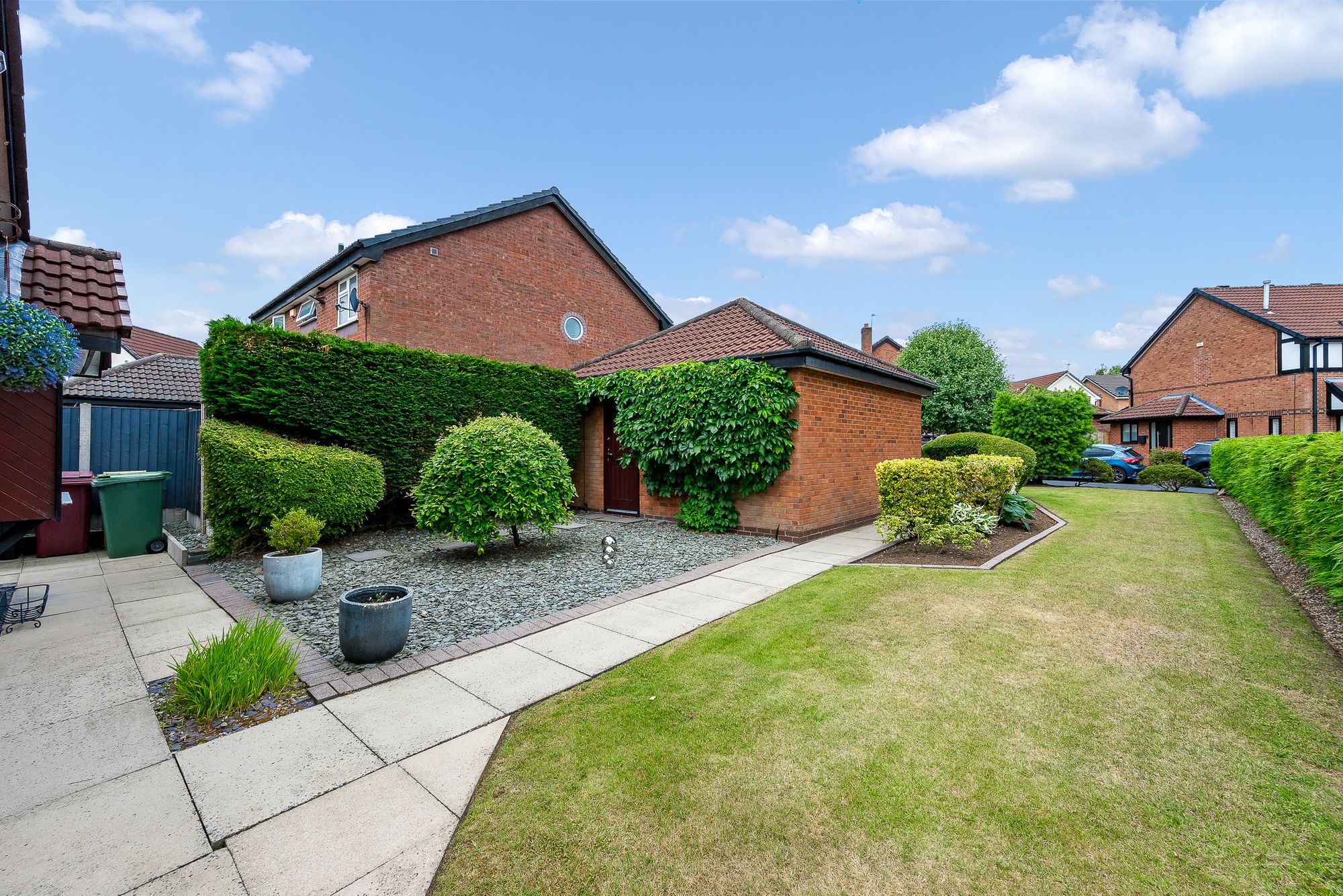 3 bed detached bungalow for sale in Fernside, Manchester  - Property Image 23