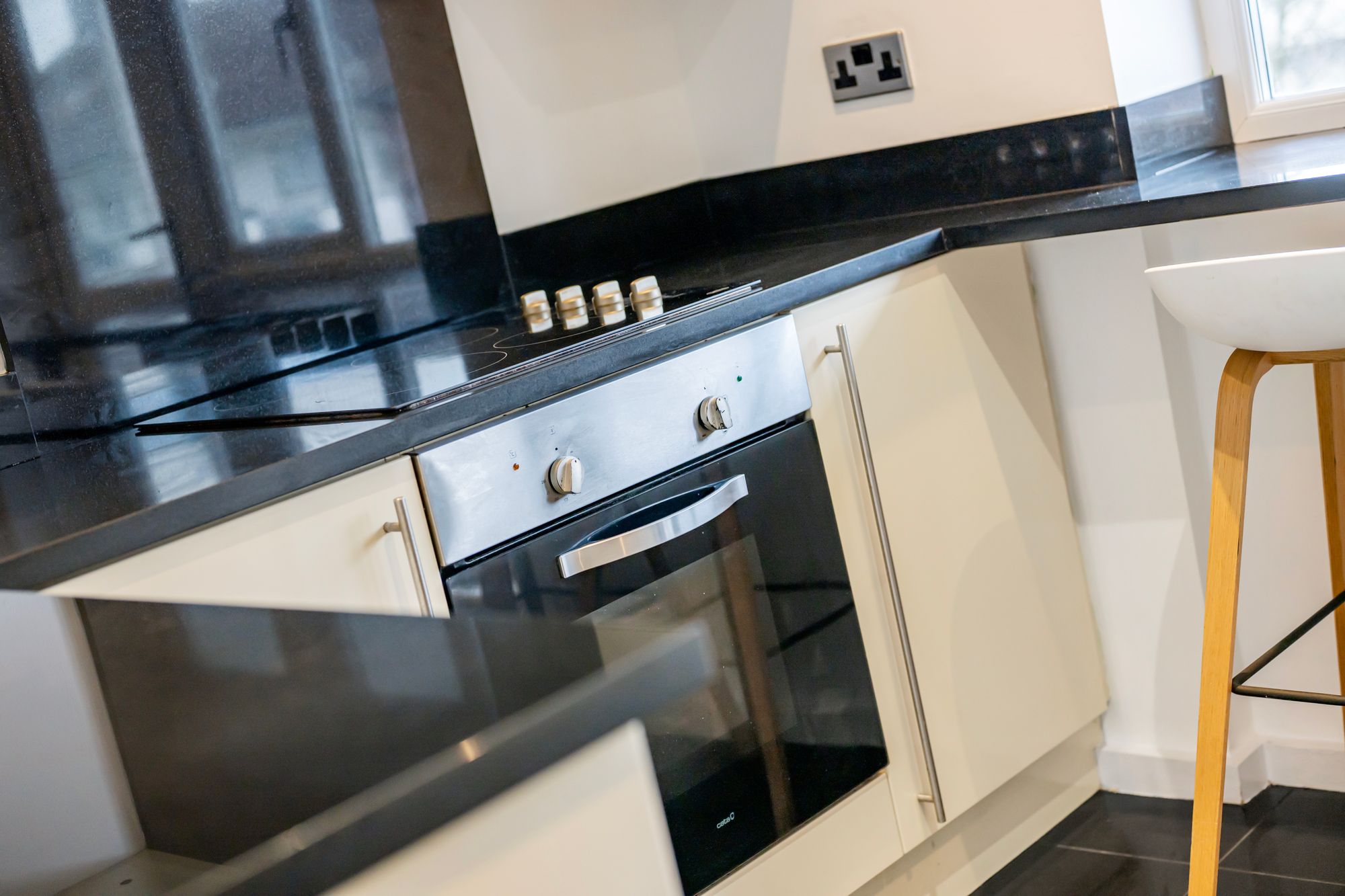 3 bed flat to rent in Moss Meadow Road, Salford  - Property Image 9