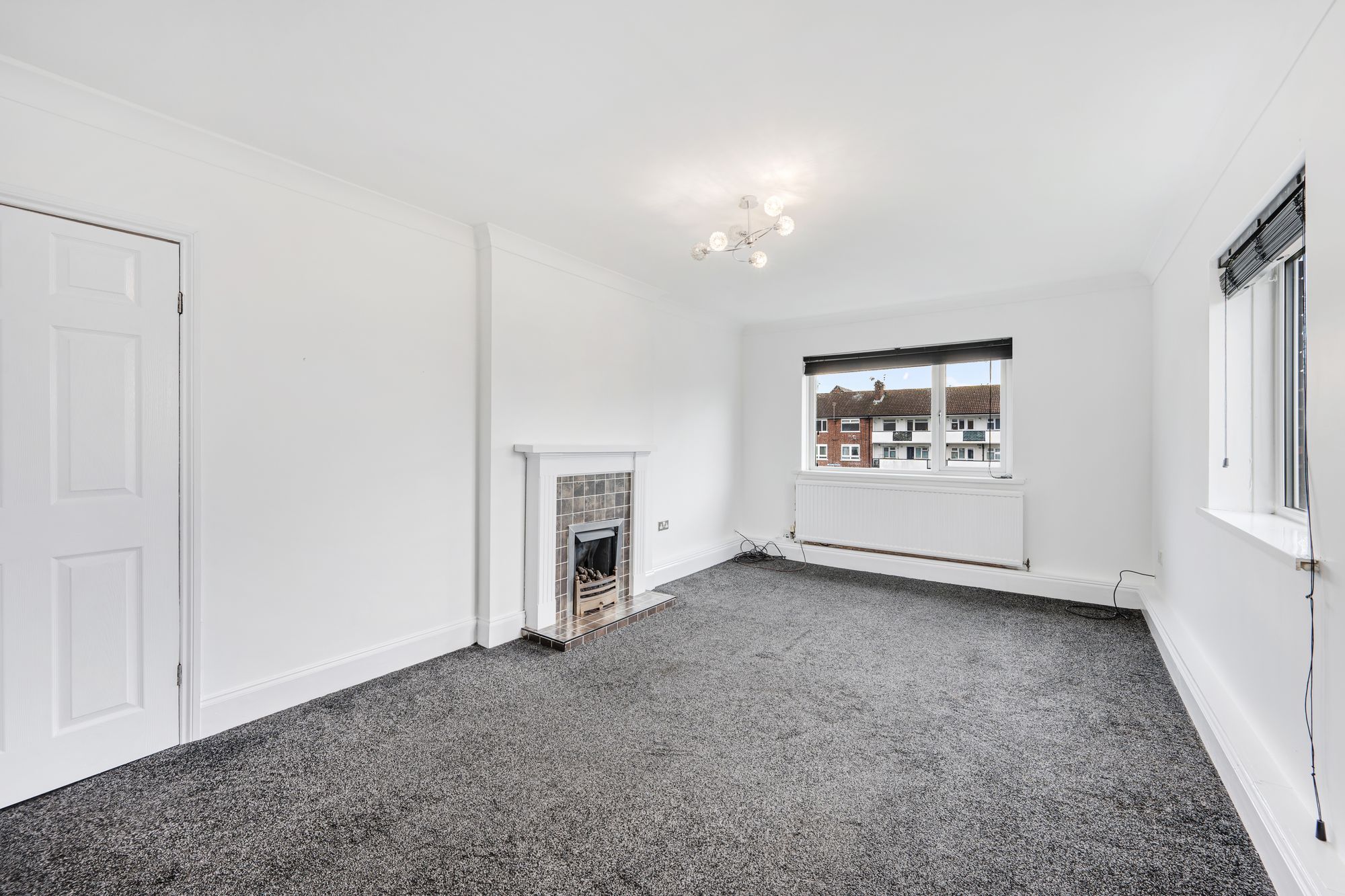 3 bed flat to rent in Moss Meadow Road, Salford  - Property Image 3