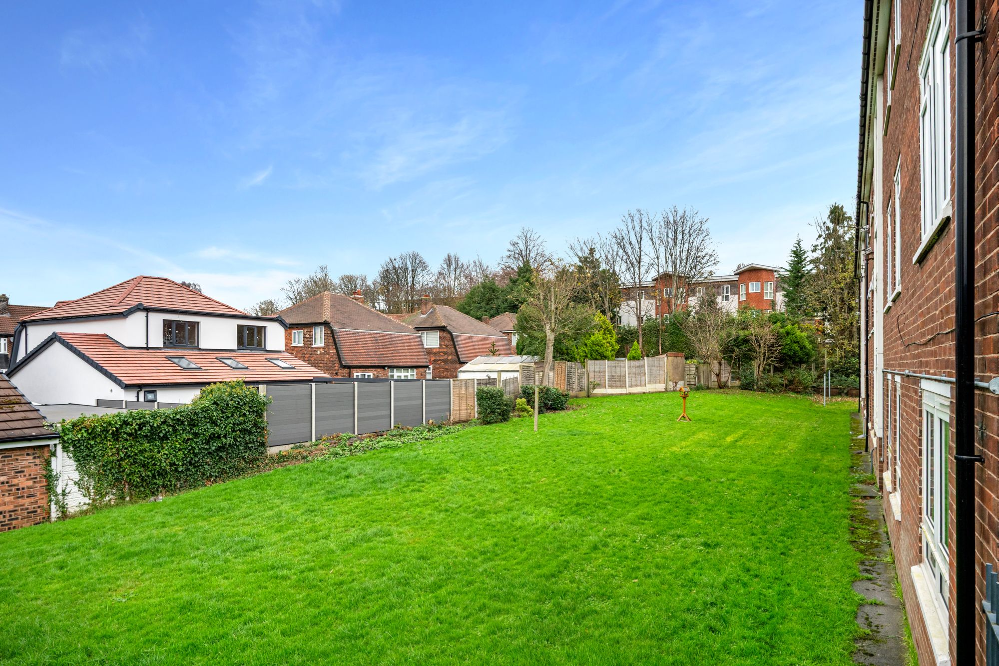 3 bed flat to rent in Moss Meadow Road, Salford  - Property Image 16