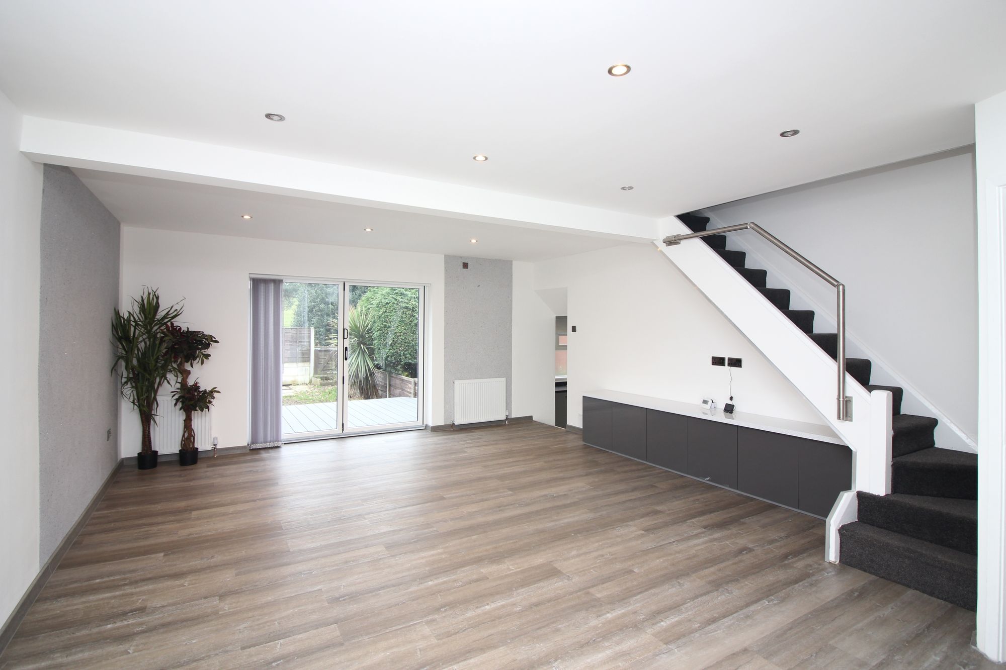 3 bed semi-detached house to rent in Rossall Avenue, Manchester  - Property Image 2