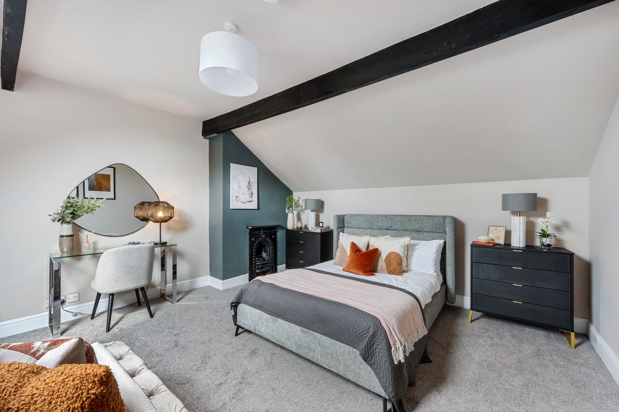 3 bed terraced house for sale in Nipper Lane, Manchester  - Property Image 4