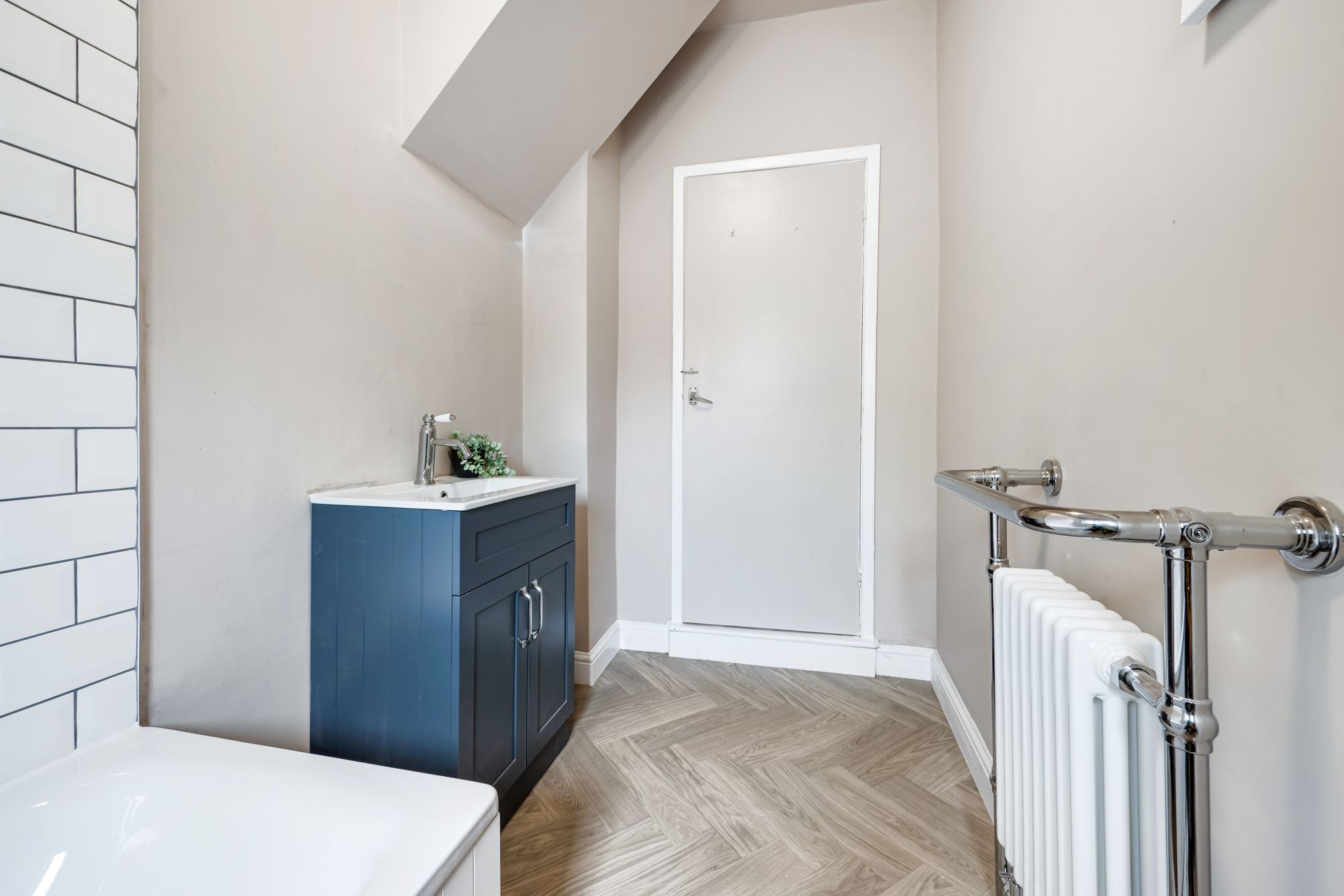 3 bed terraced house for sale in Nipper Lane, Manchester  - Property Image 24