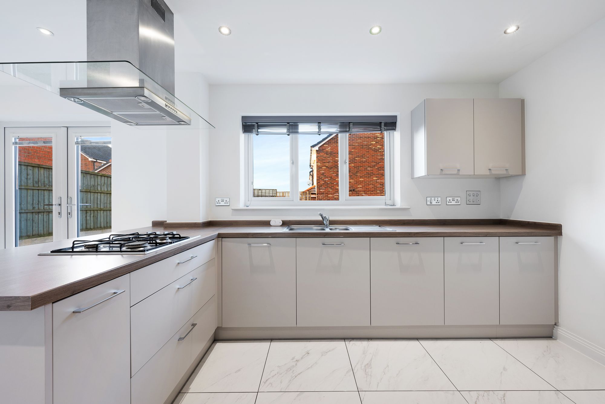 4 bed detached house to rent in Inveraray Avenue, Bolton  - Property Image 10