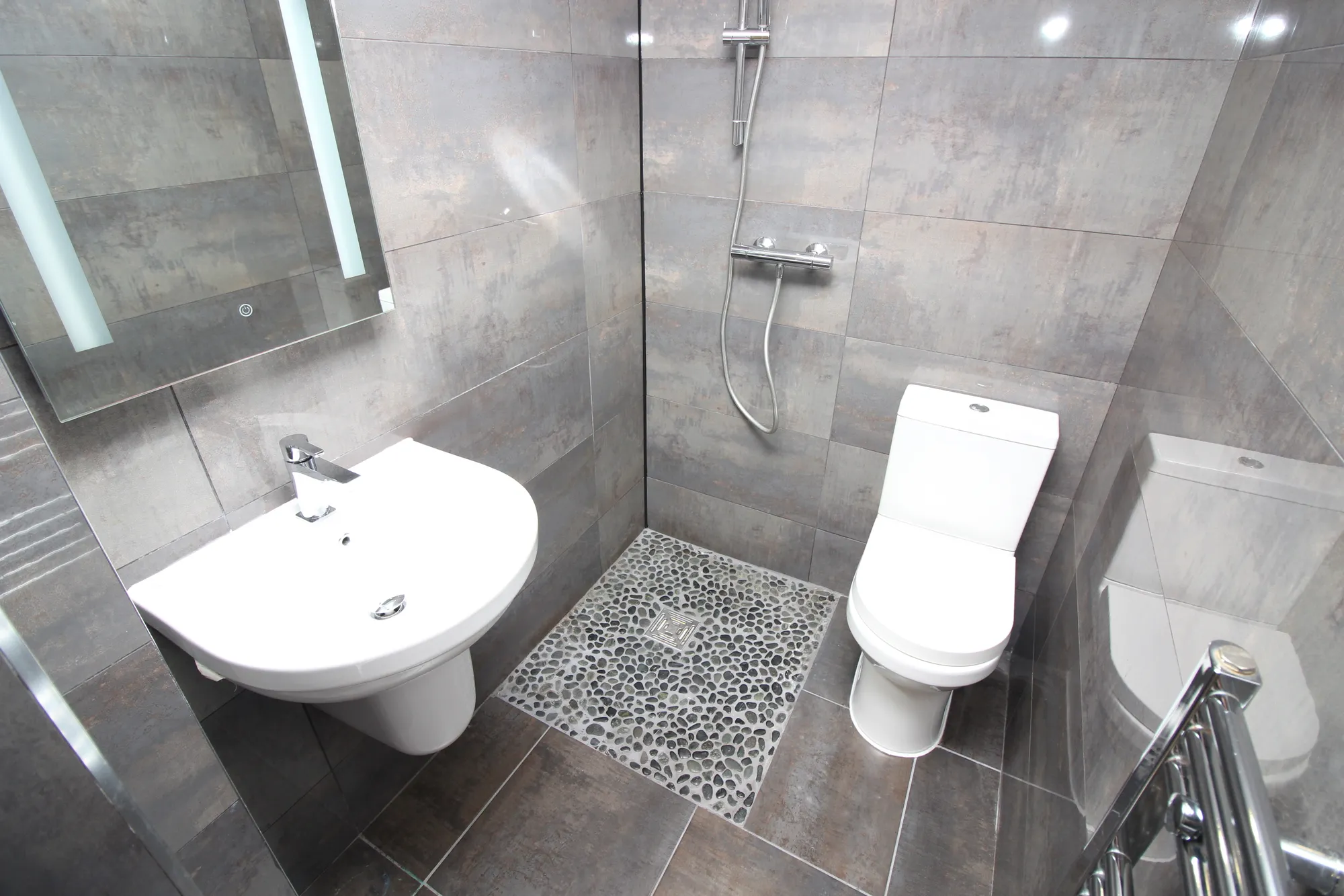 2 bed apartment to rent in Manchester Road, Bury 8