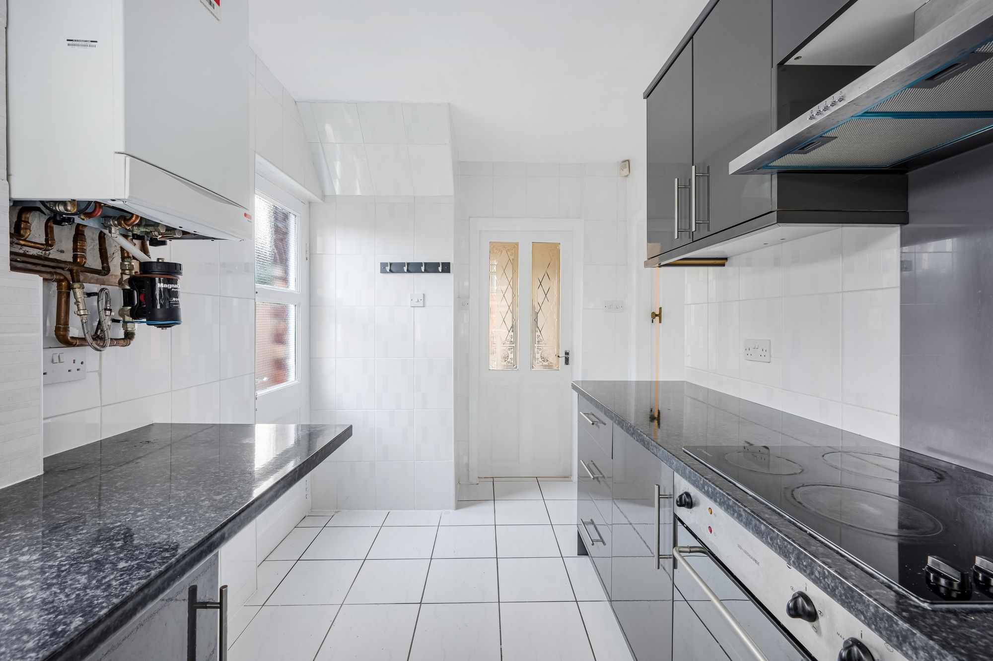 3 bed semi-detached house to rent in Taunton Grove, Manchester 7