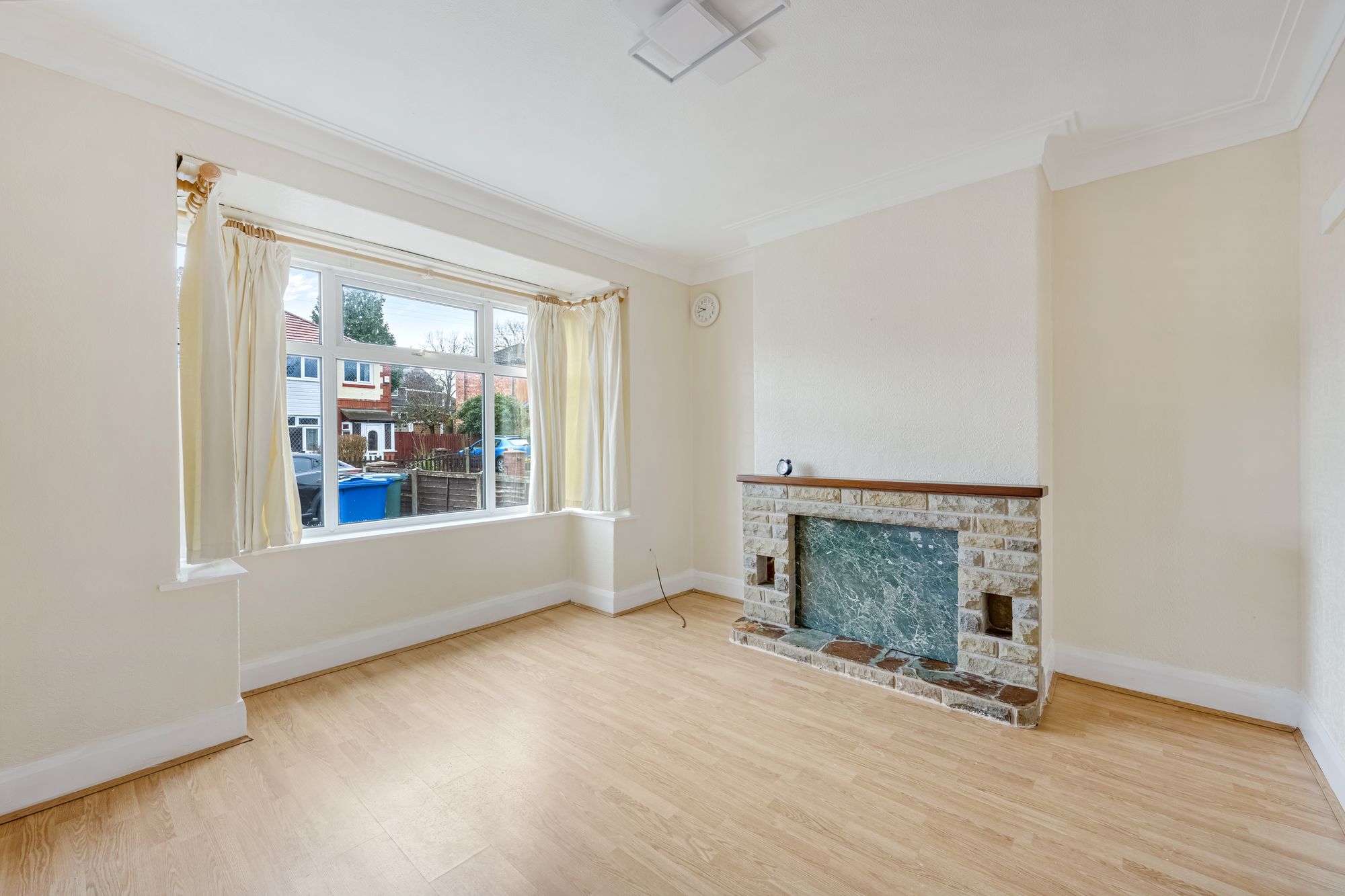 3 bed semi-detached house to rent in Taunton Grove, Manchester  - Property Image 5