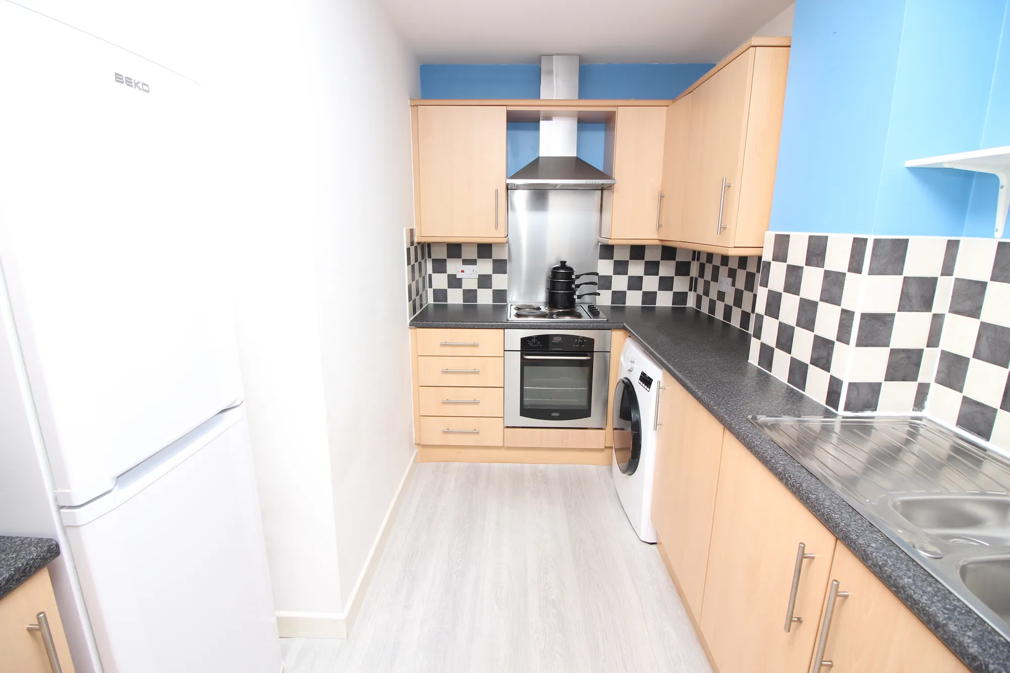 2 bed apartment to rent in Mossley Road, Ashton-Under-Lyne  - Property Image 4