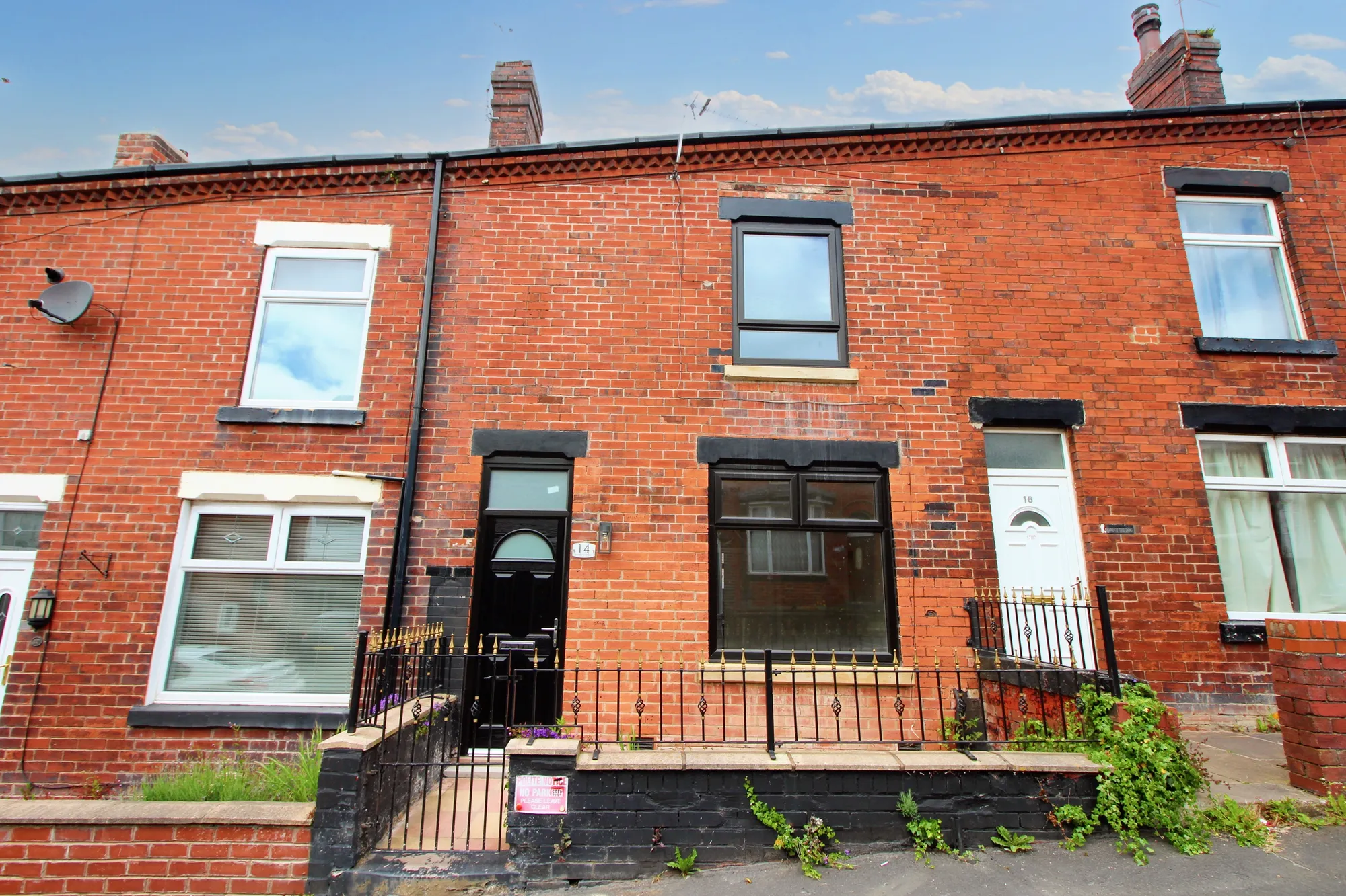 3 bed terraced house to rent in Siemens Street, Bolton  - Property Image 1