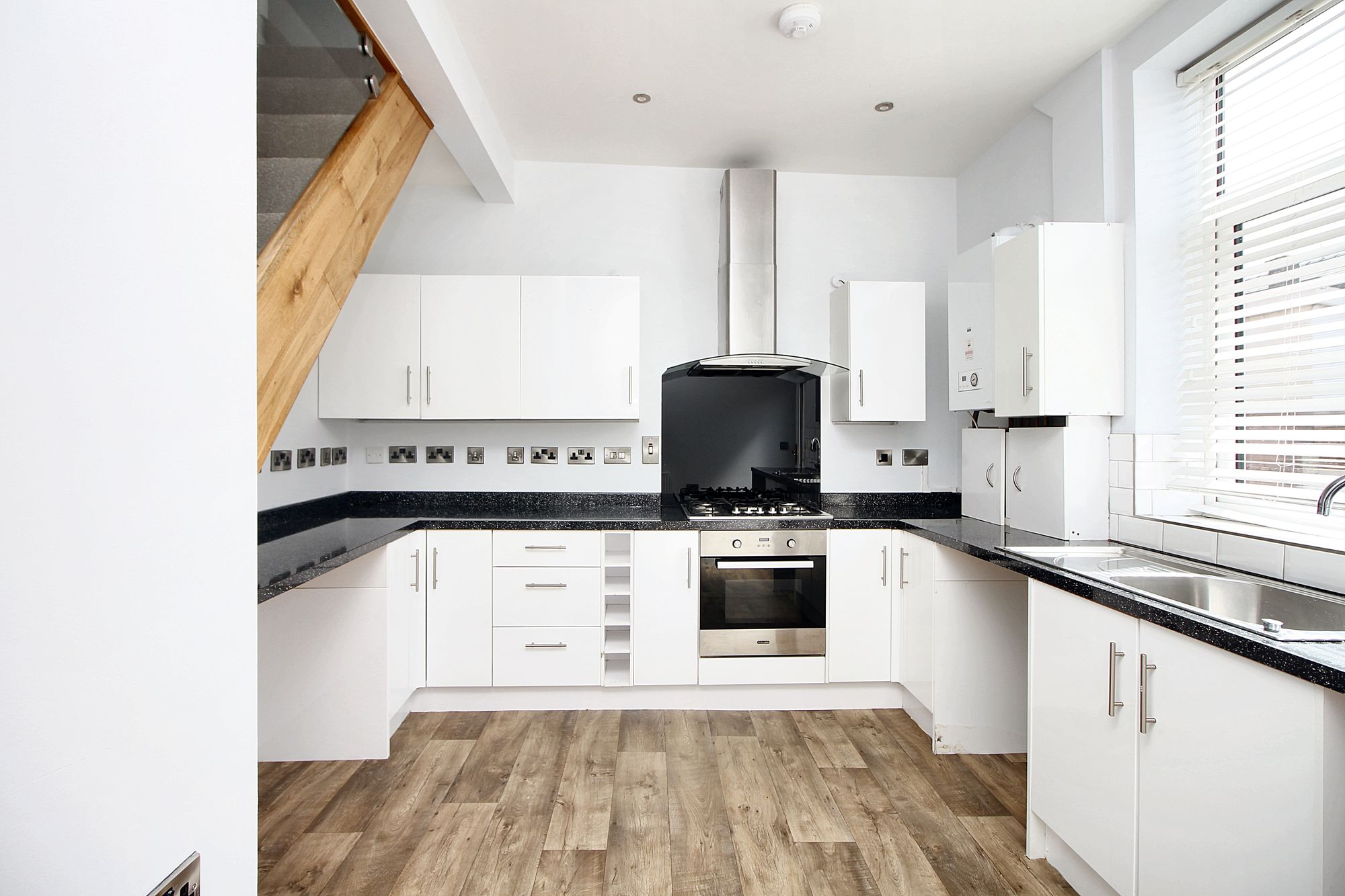 2 bed house to rent in Ainsworth Road, Manchester  - Property Image 6