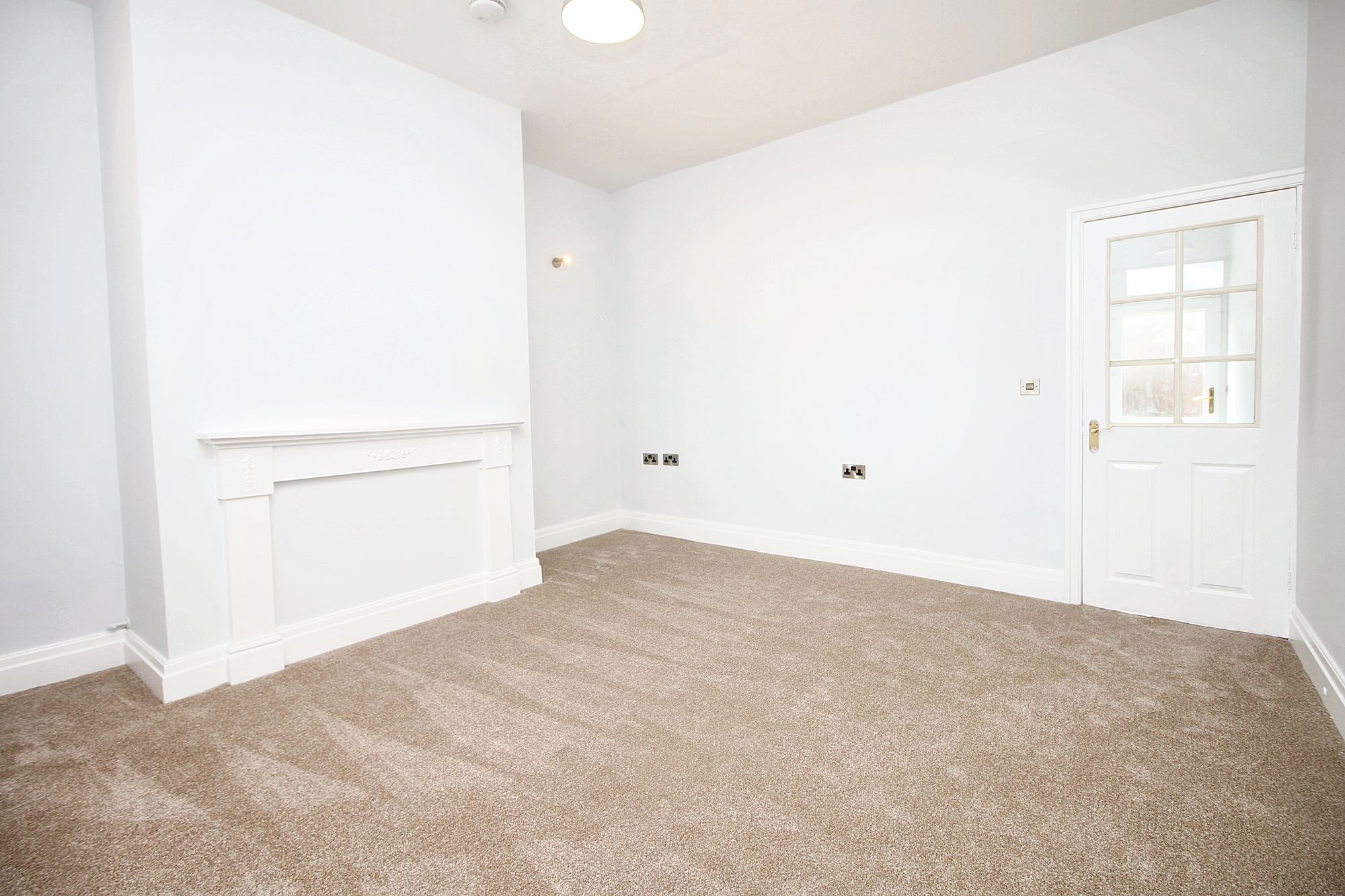 2 bed house to rent in Ainsworth Road, Manchester  - Property Image 2