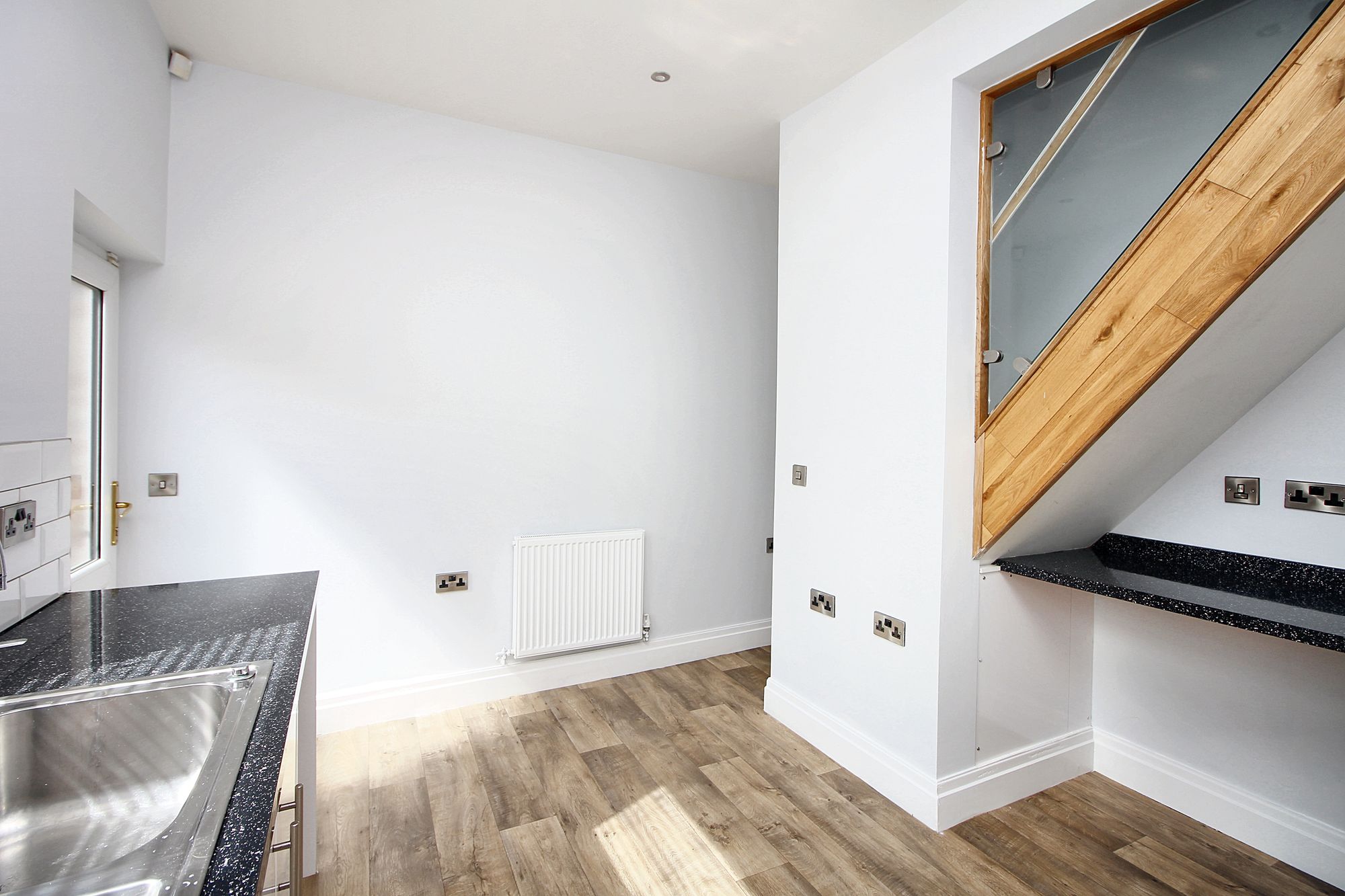 2 bed house to rent in Ainsworth Road, Manchester  - Property Image 8