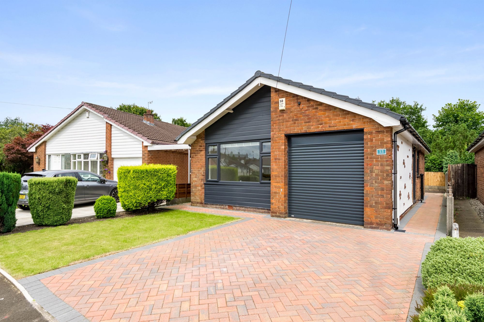 2 bed bungalow for sale in Sunnywood Drive, Bury  - Property Image 1