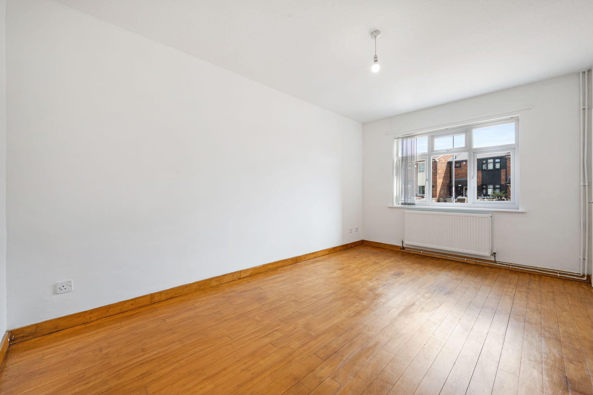 4 bed terraced house to rent in Farnborough Road, Manchester  - Property Image 6