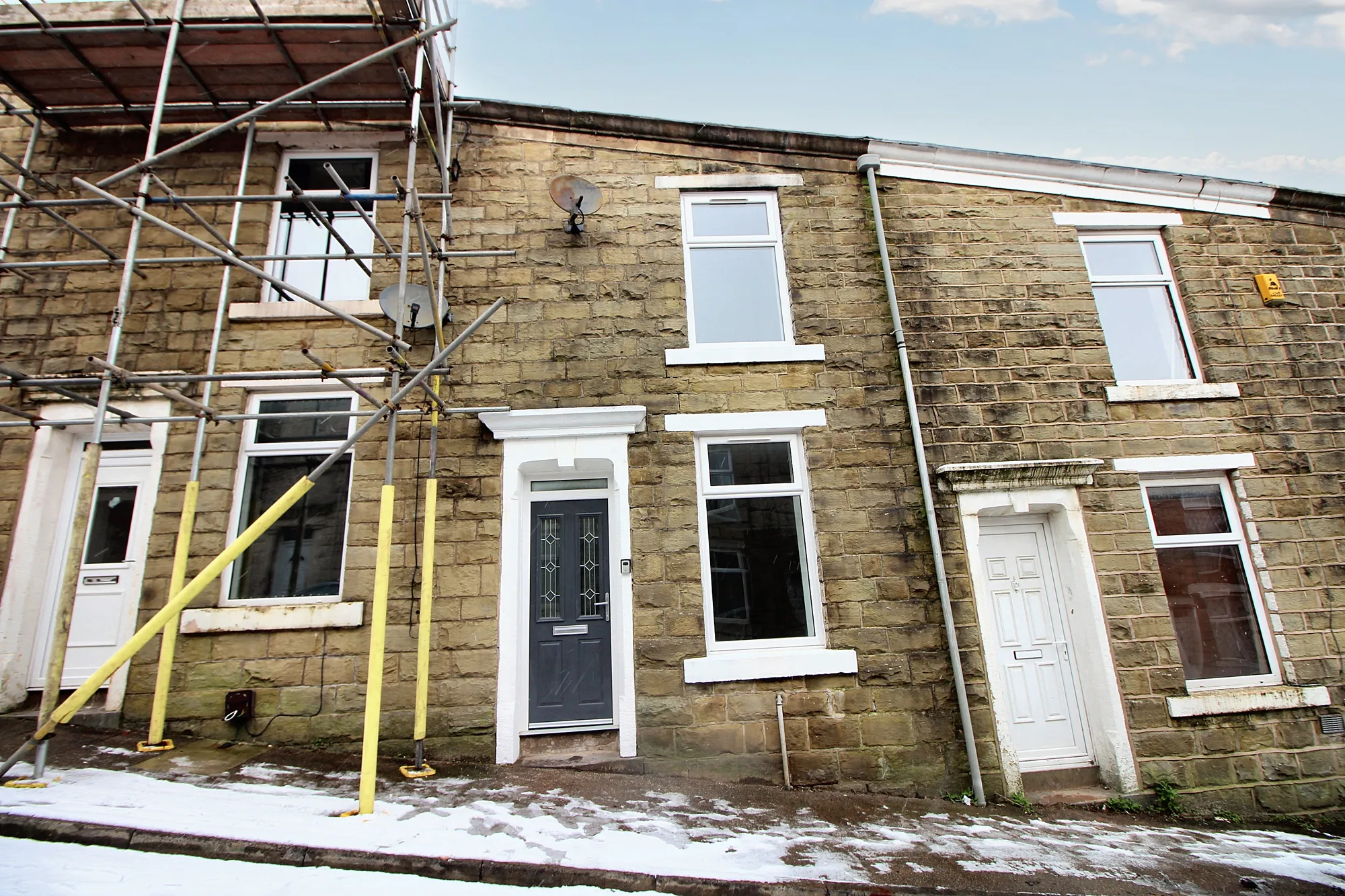 2 bed terraced house to rent in Cobden Street, Darwen  - Property Image 1