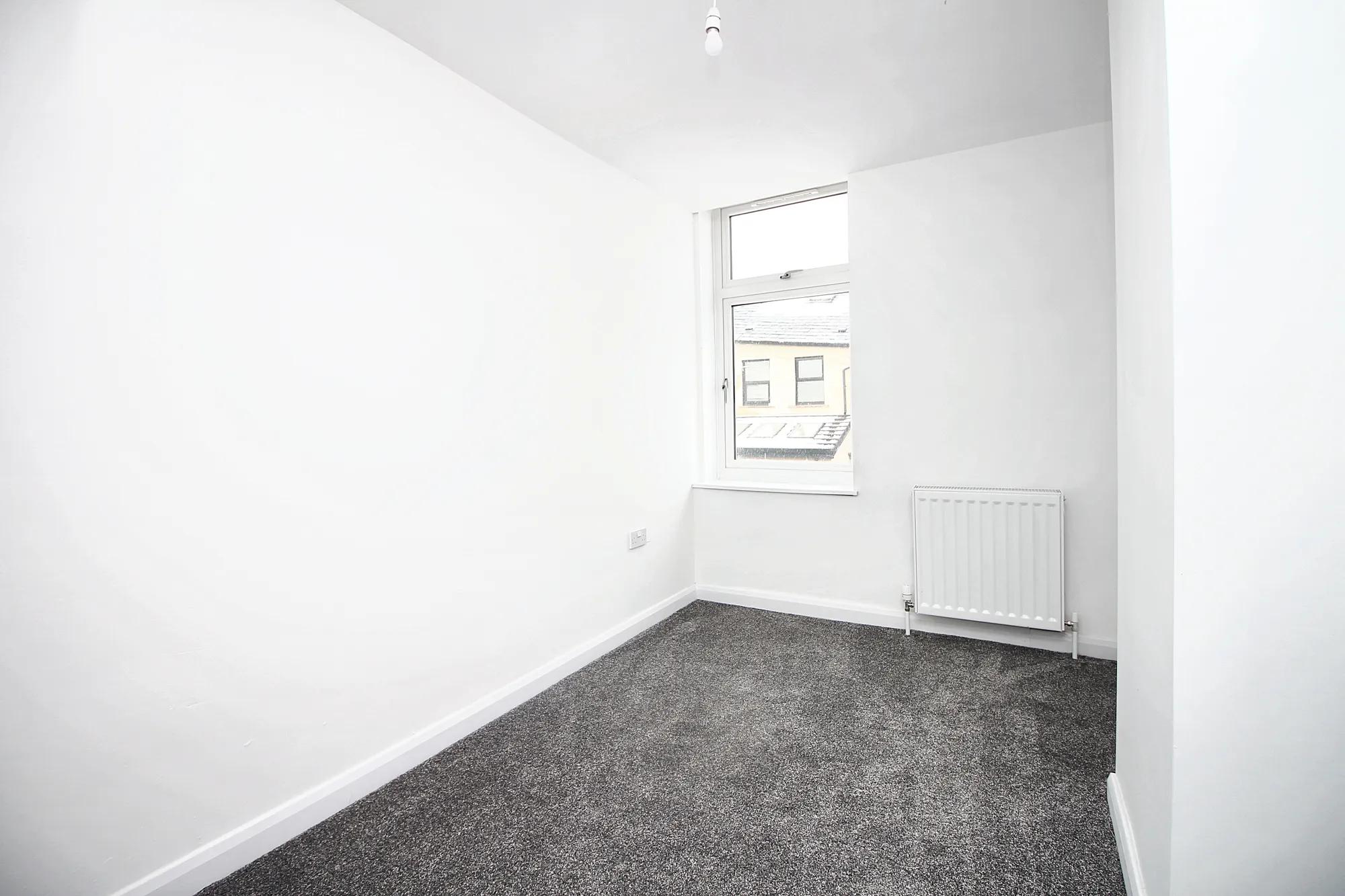 2 bed terraced house to rent in Cobden Street, Darwen  - Property Image 9