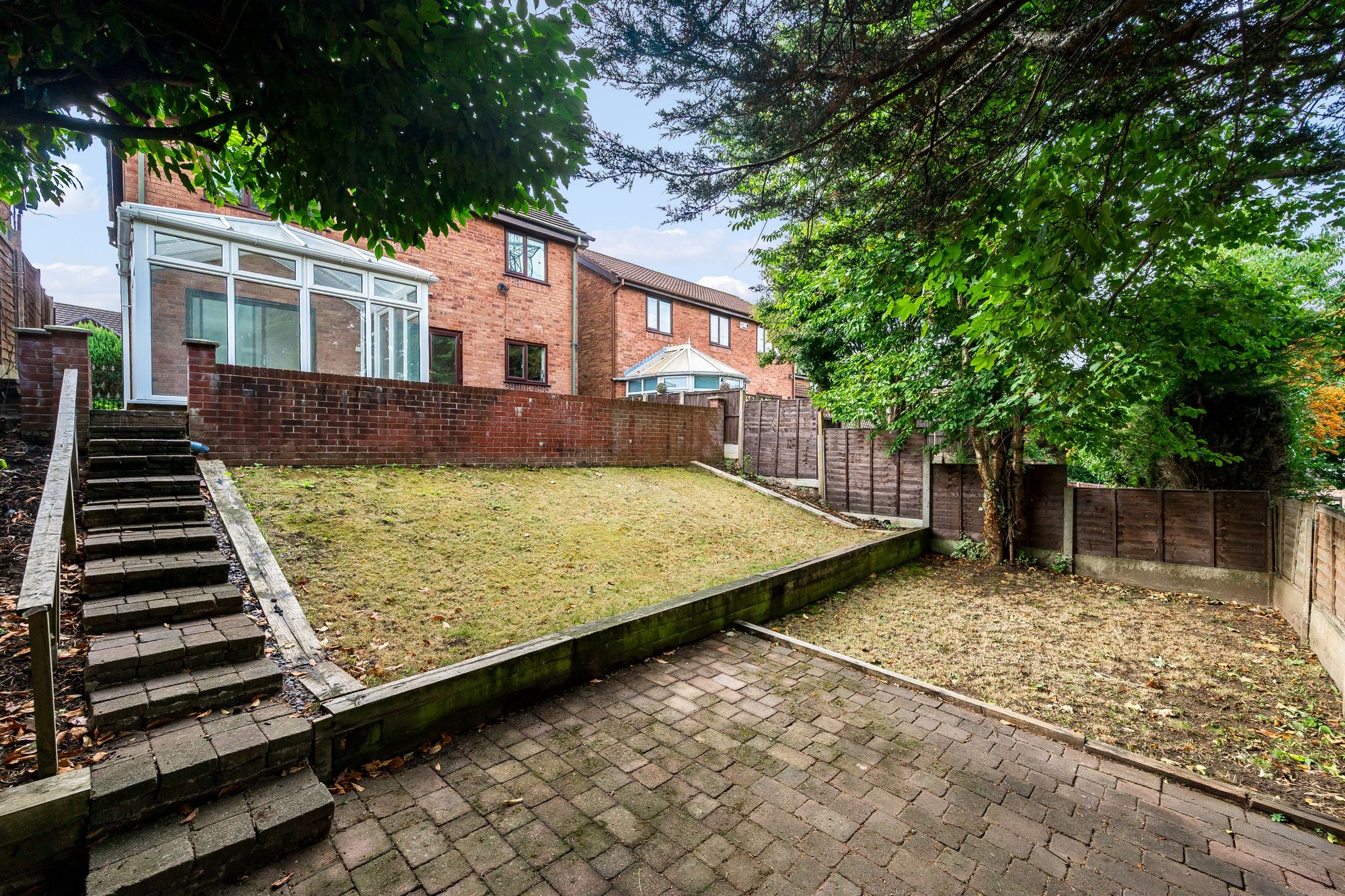 4 bed detached house to rent in Carlisle Close, Manchester 3