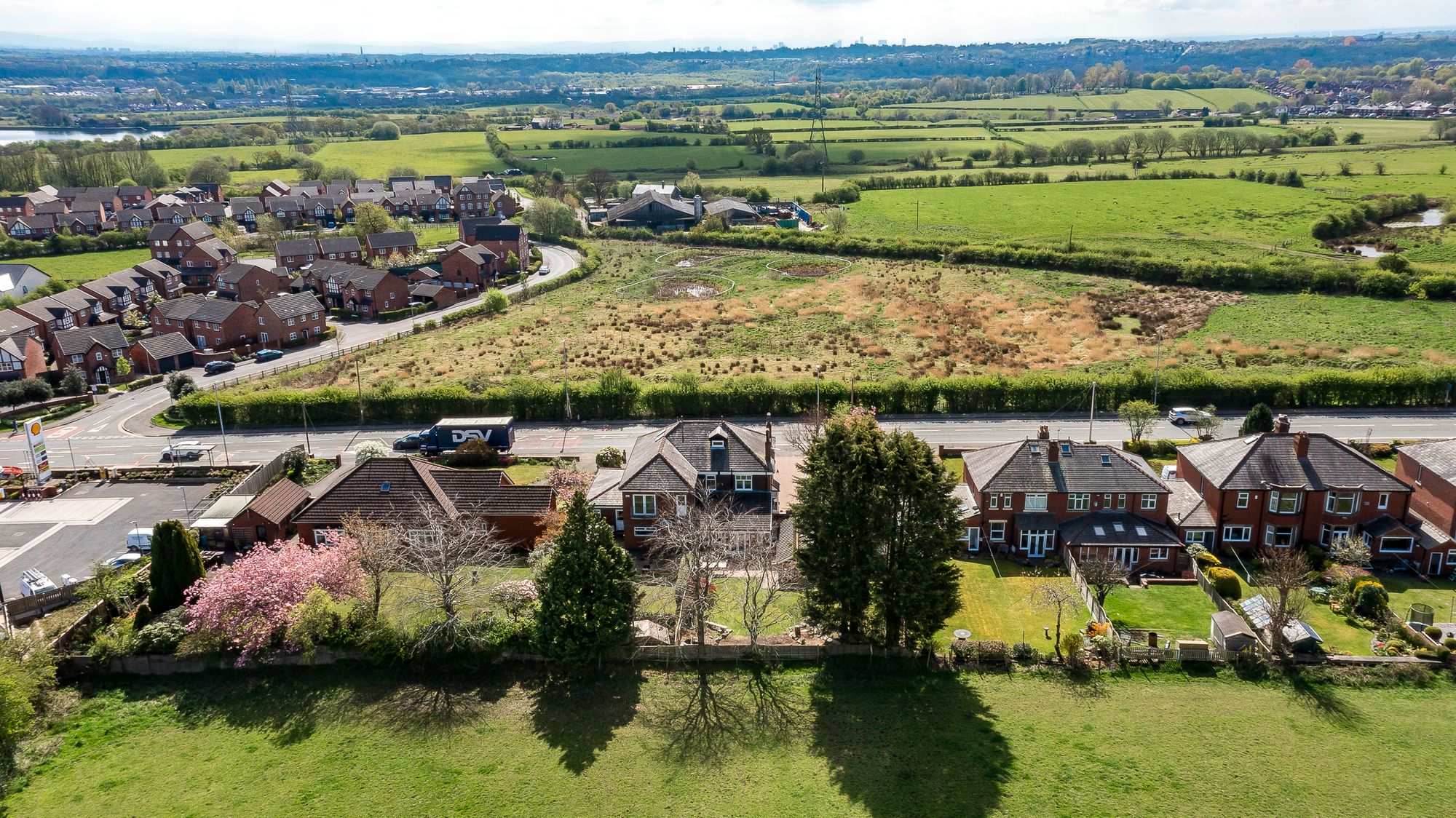 3 bed semi-detached house for sale in Bury & Bolton Road, Manchester  - Property Image 37