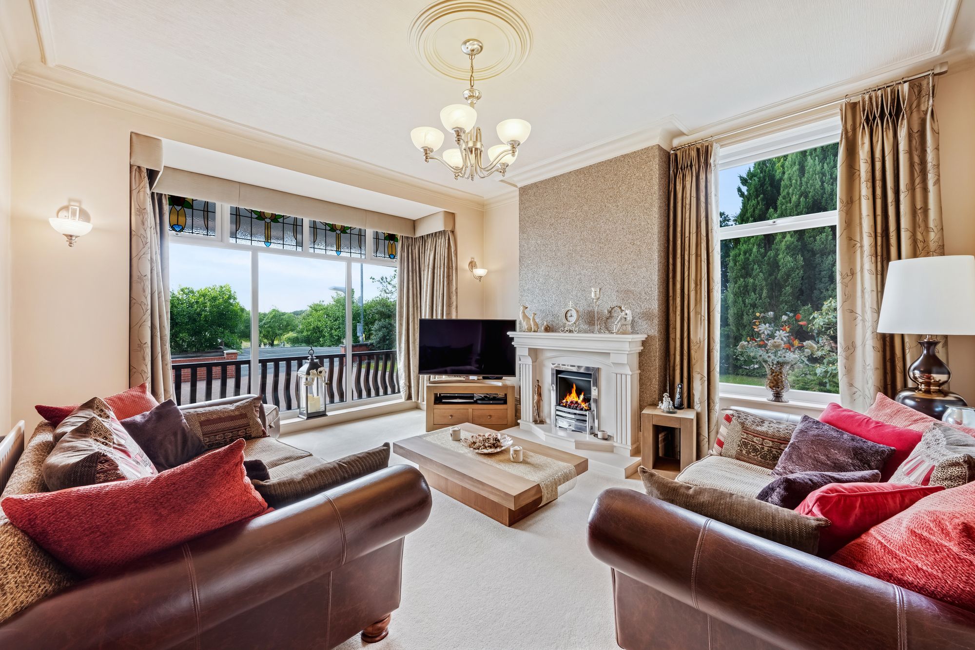 3 bed semi-detached house for sale in Bury & Bolton Road, Manchester  - Property Image 2