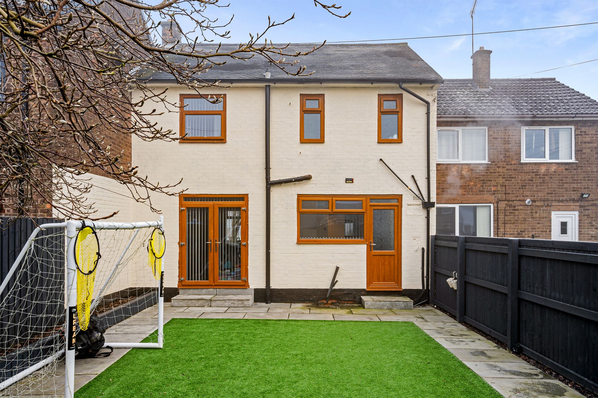 3 bed mid-terraced house to rent in Lochinver Grove, Heywood 16