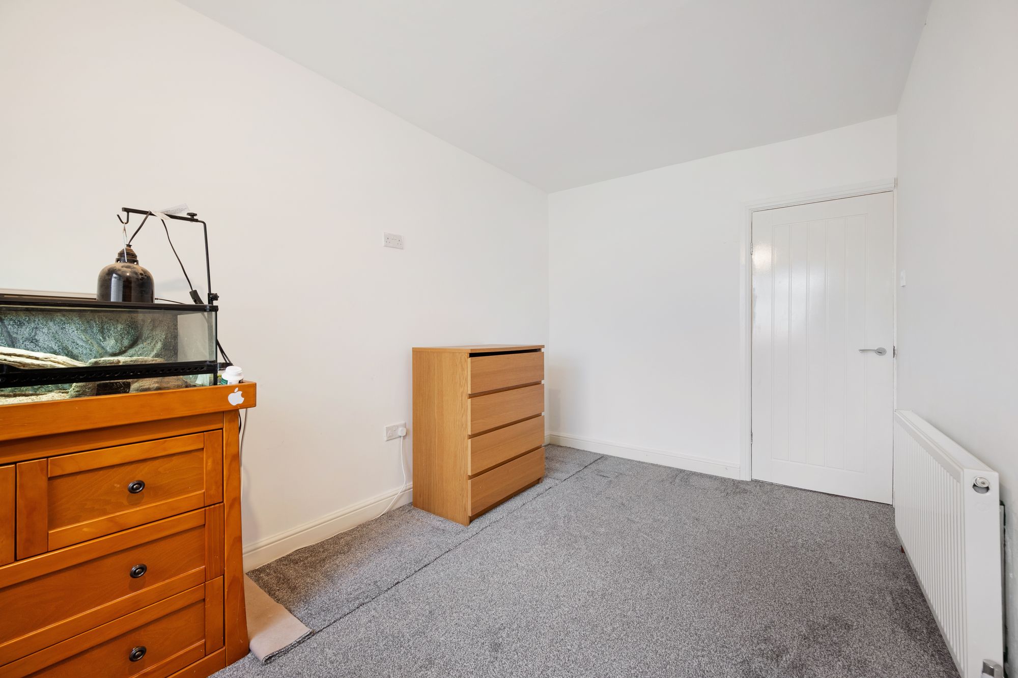 3 bed mid-terraced house to rent in Lochinver Grove, Heywood 13