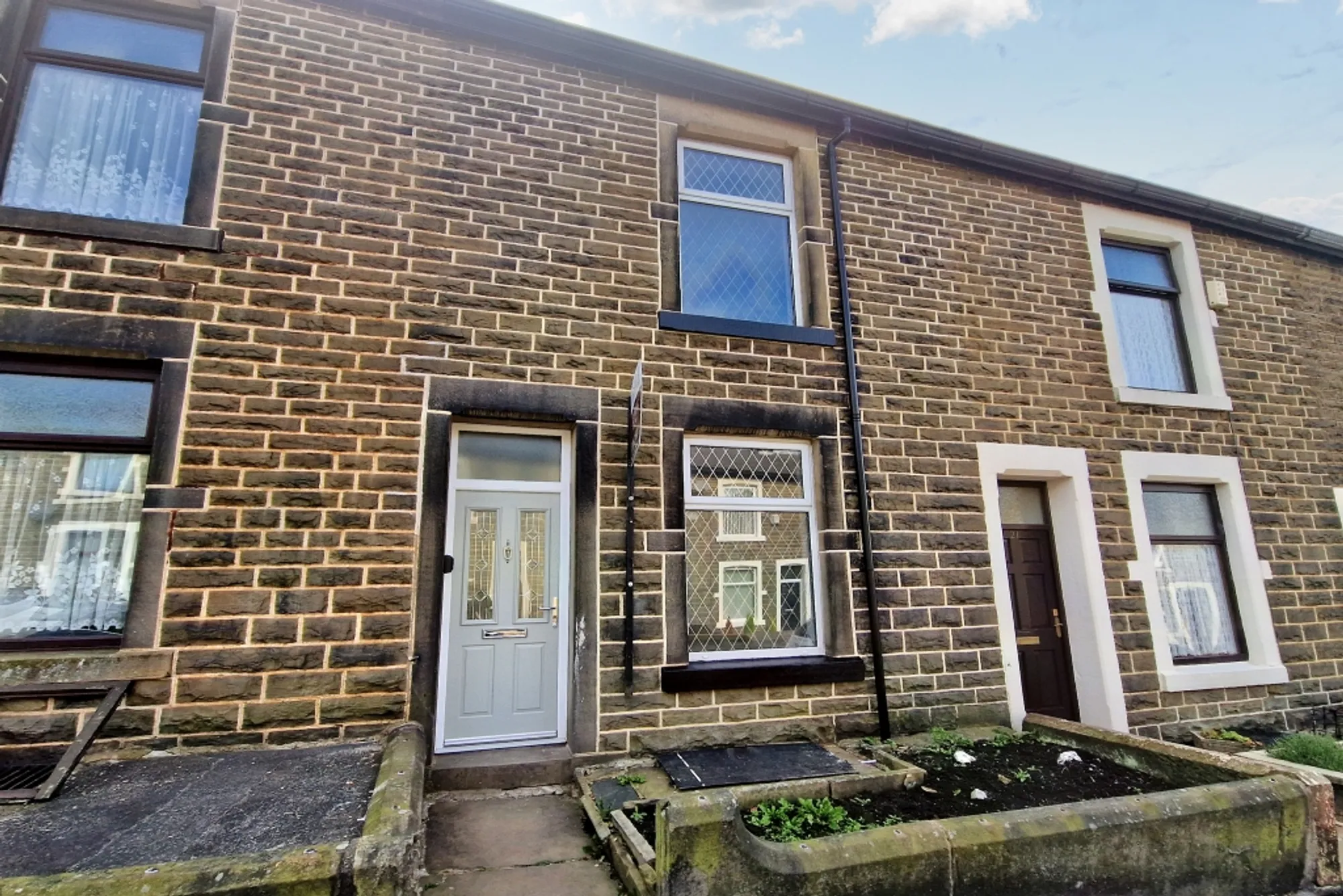 2 bed mid-terraced house to rent in Wells Street, Rossendale  - Property Image 1