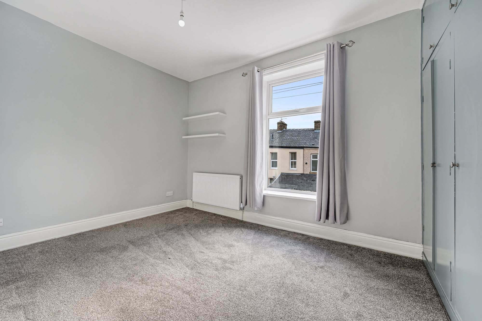 2 bed mid-terraced house to rent in Wells Street, Rossendale 14