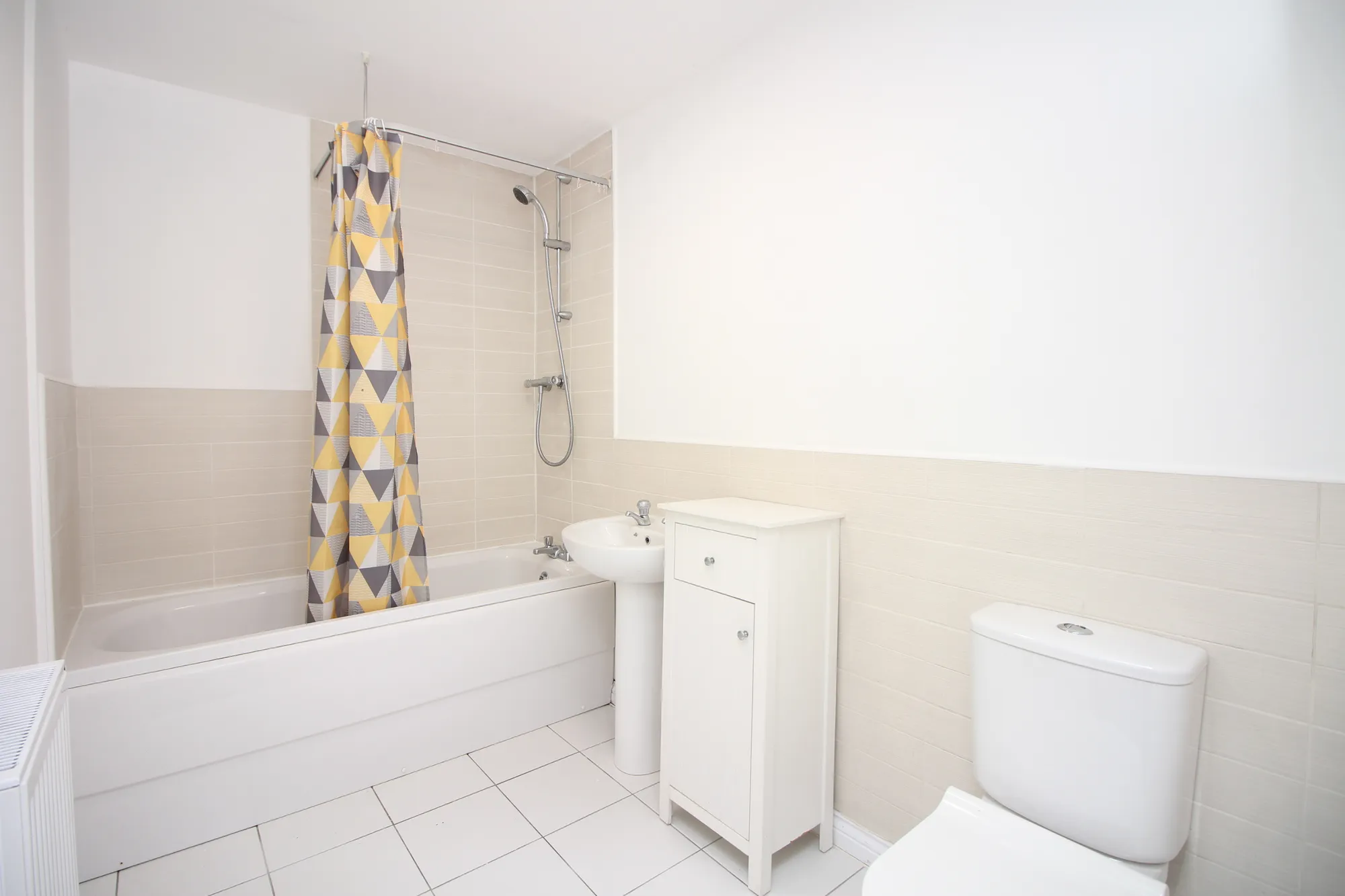 2 bed apartment to rent in Queensmere Drive, Manchester  - Property Image 11