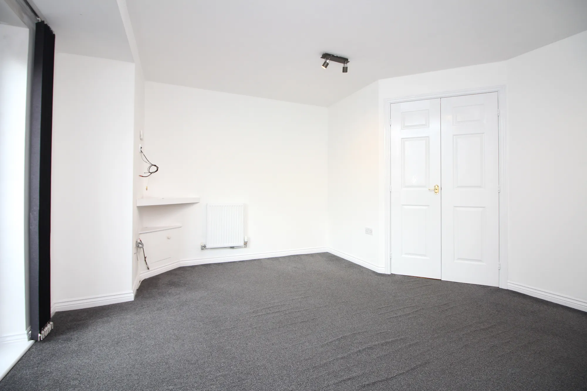2 bed apartment to rent in Queensmere Drive, Manchester 5