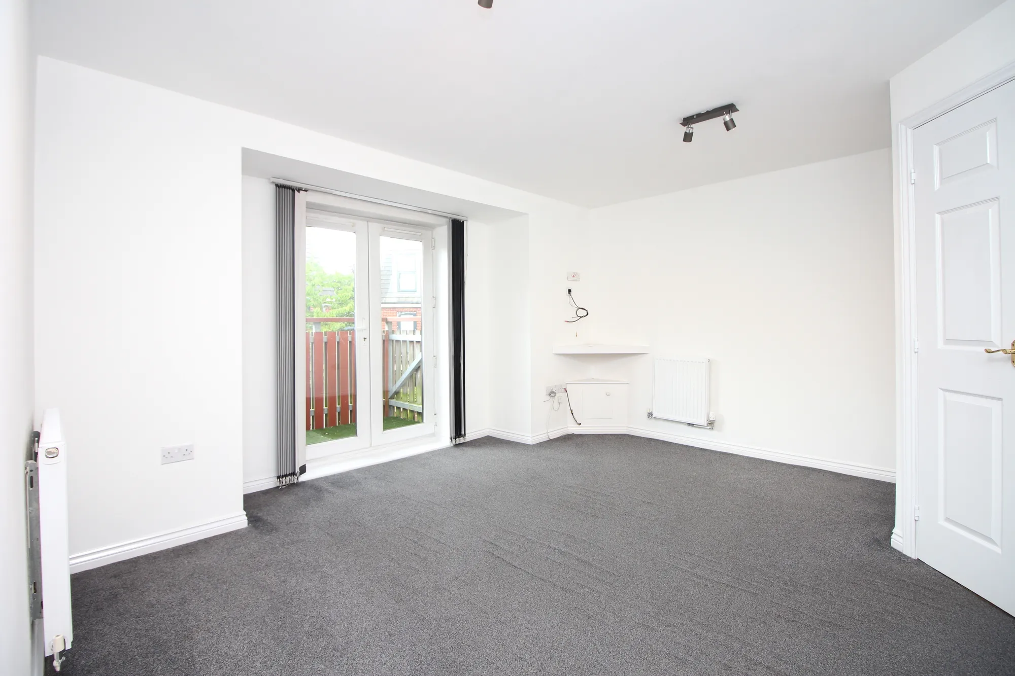 2 bed apartment to rent in Queensmere Drive, Manchester 6