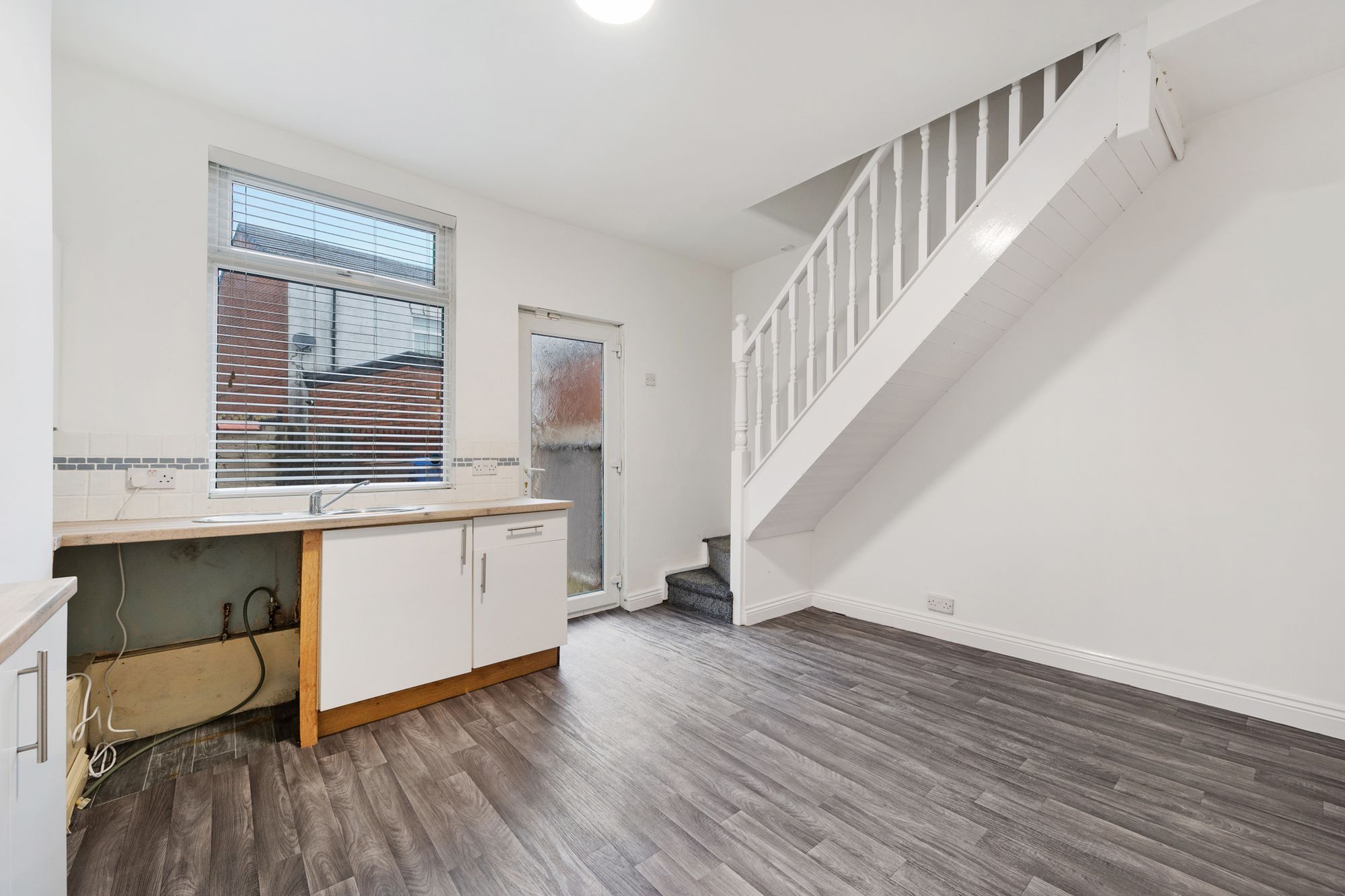 2 bed terraced house to rent in Beech Street, Manchester  - Property Image 7