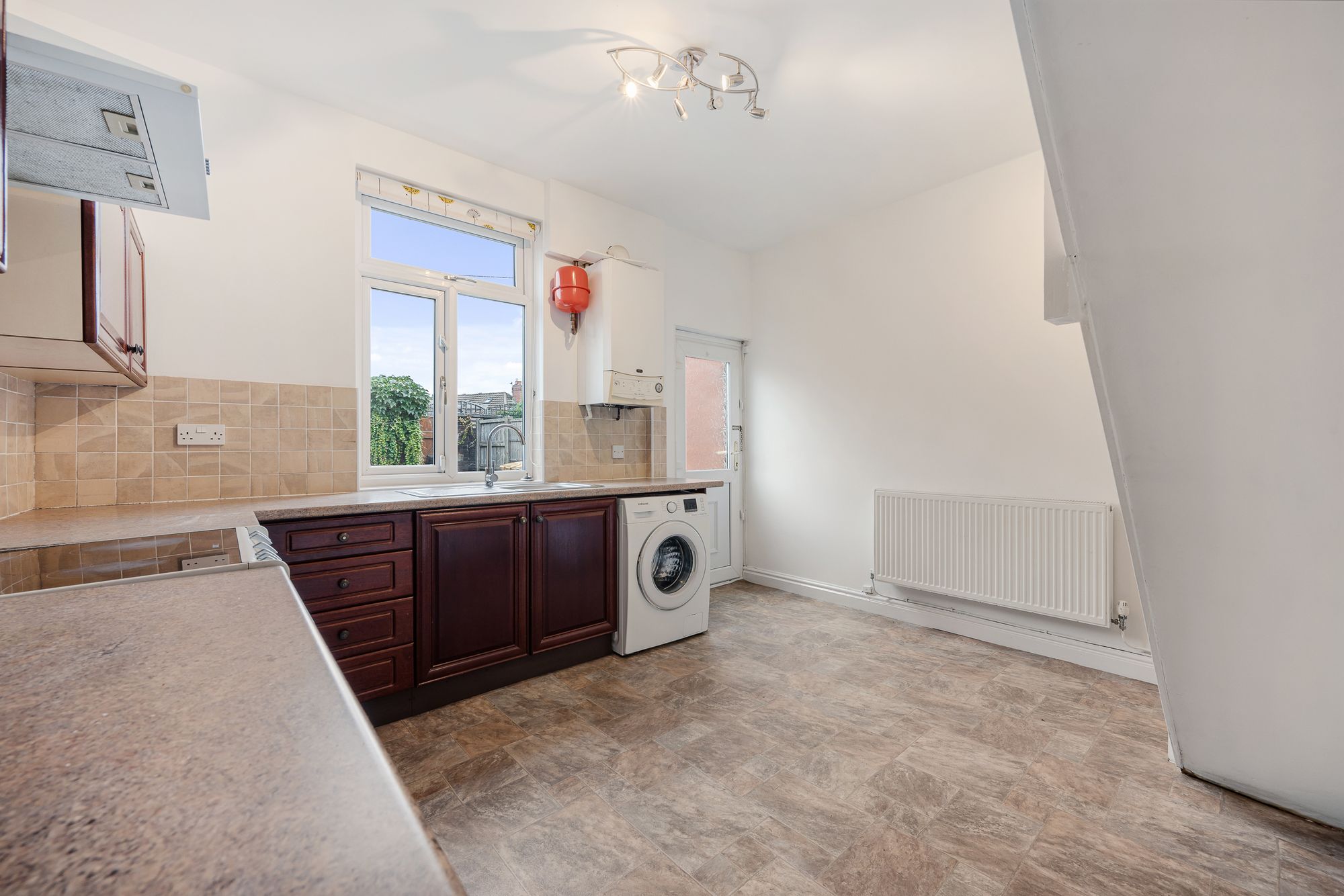 2 bed terraced house to rent in Markland Hill Lane, Bolton  - Property Image 8