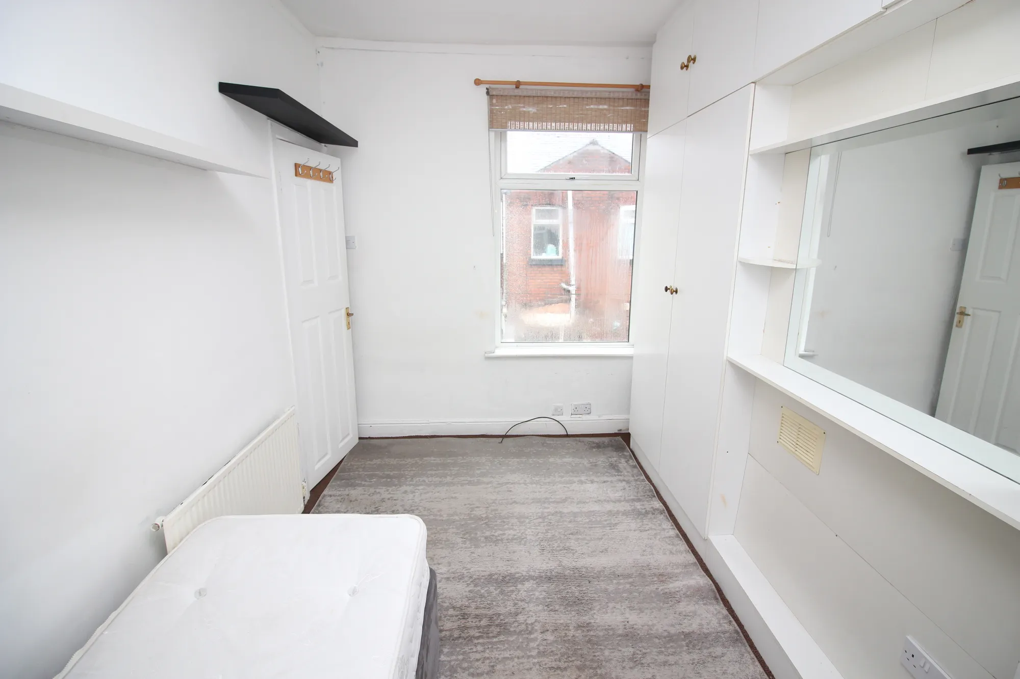 2 bed mid-terraced house to rent in Stapleton Street, Salford 6