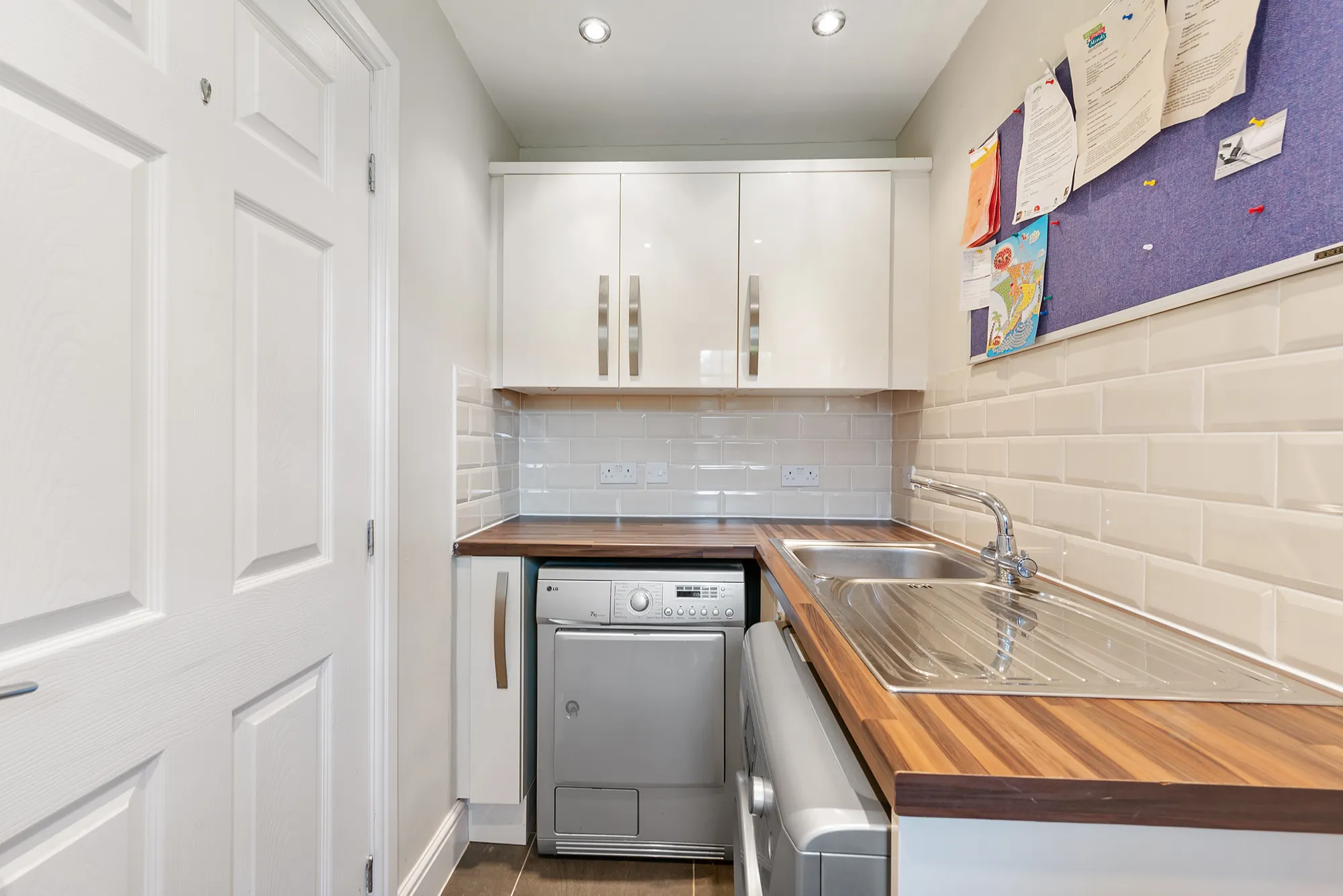 4 bed semi-detached house for sale in Perrymead, Manchester  - Property Image 16